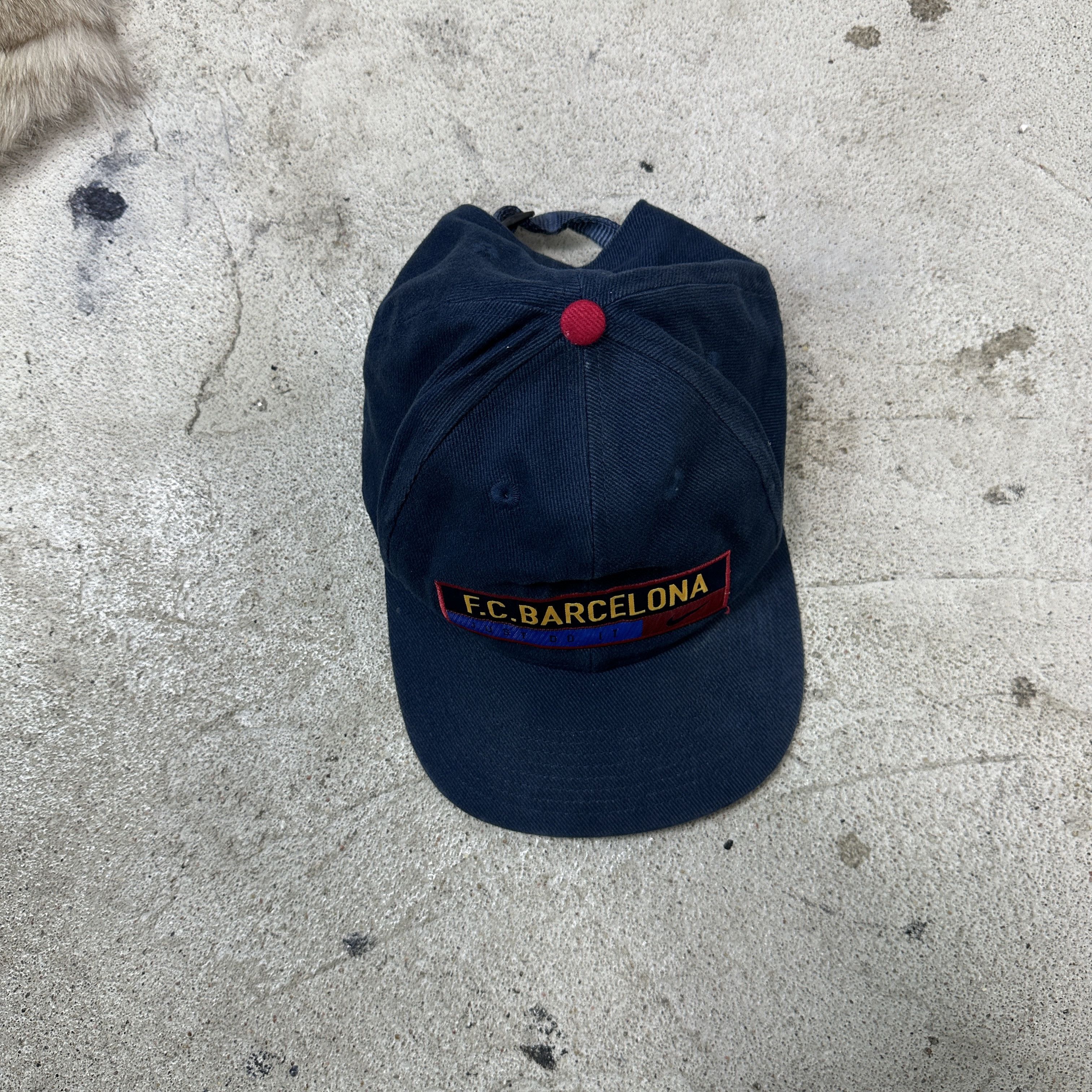 Nike Vintage Sporty Old School Nike FC Barcelona Cap 90s Size ONE SIZE - 2 Thumbnail