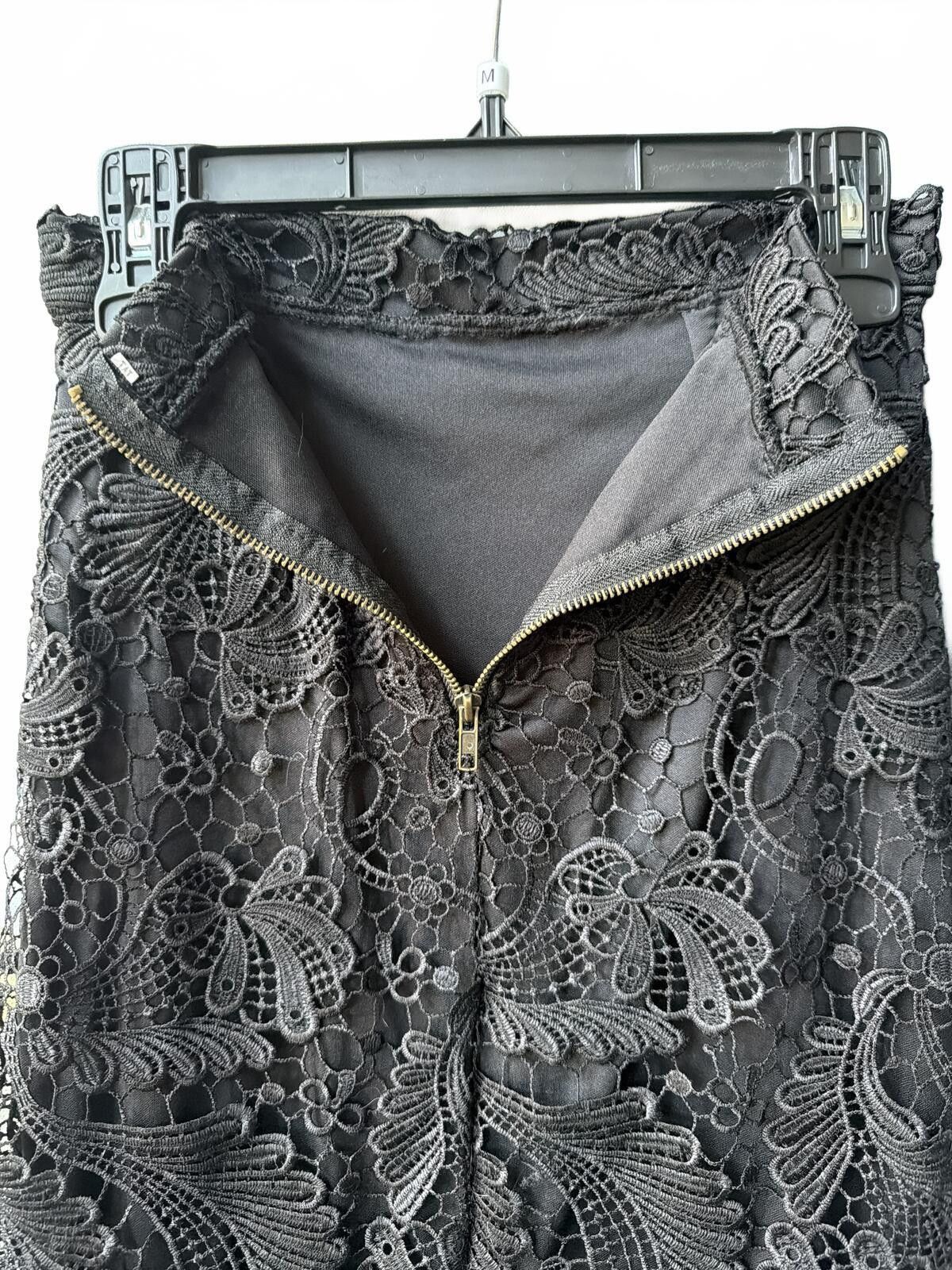 Other Vintage Black Lace Midi Skirt Sheer Crochet Overlay Size 26" / US 2 / IT 38 - 6 Thumbnail