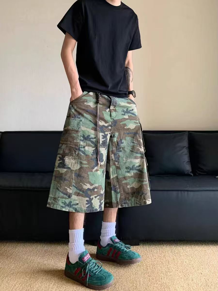 Japanese Brand × Vintage Vintage multi-pocket baggy straight camo work shorts Size US 32 / EU 48 - 1 Thumbnail