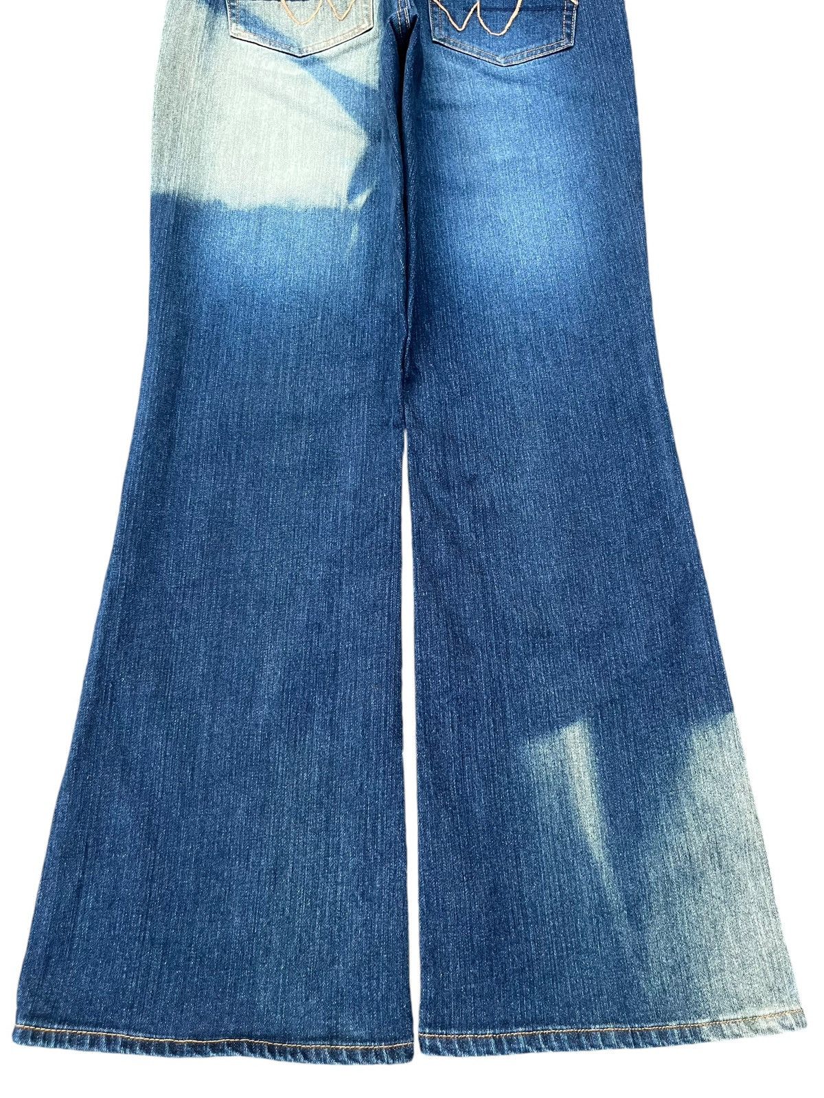 Japanese Brand Vintage Japanese Brand Sun Faded Blue Washed Flare Jeans Size US 28 / EU 44 - 6 Thumbnail