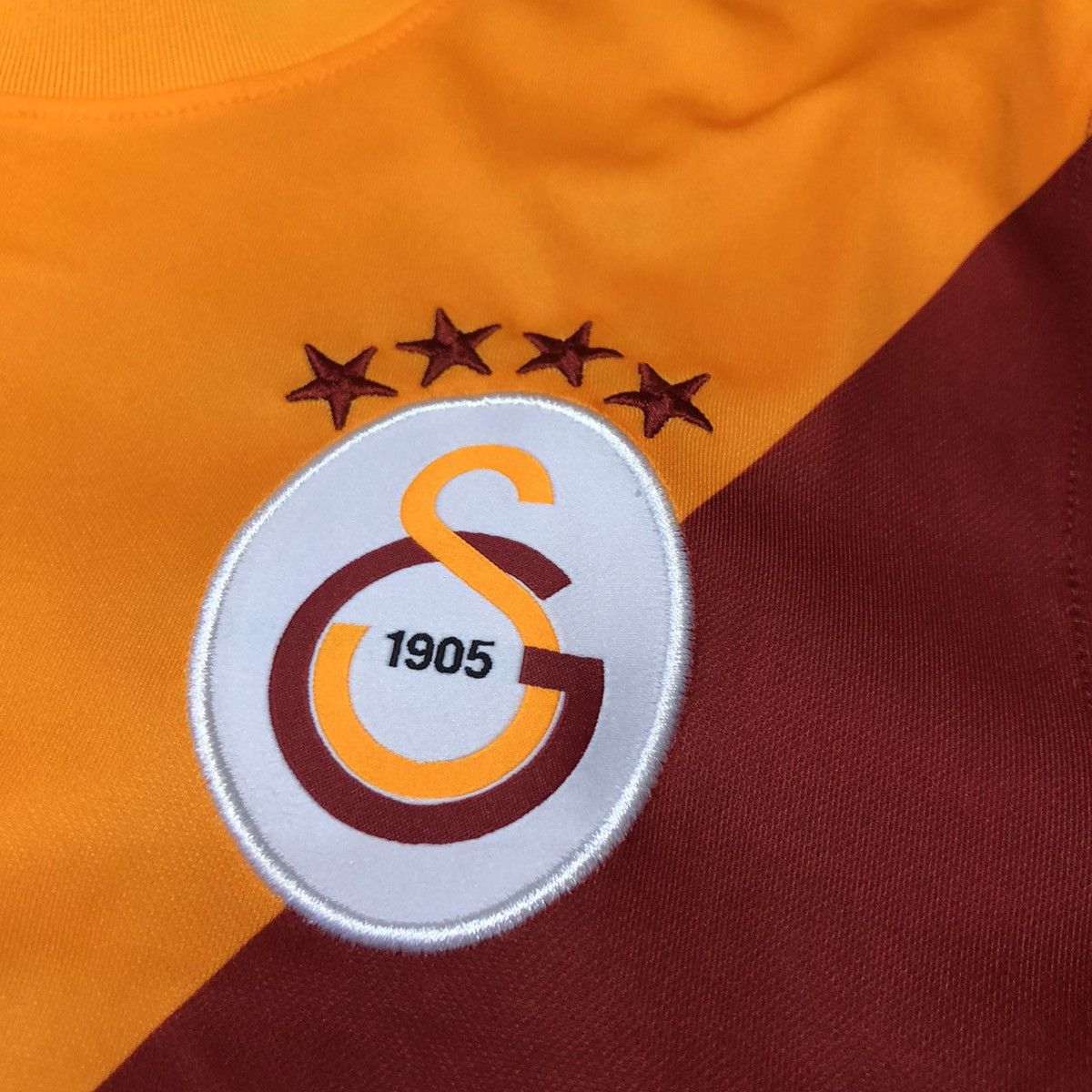 Nike Galatasaray 21/22 home shirt Size US S / EU 44-46 / 1 - 5 Thumbnail