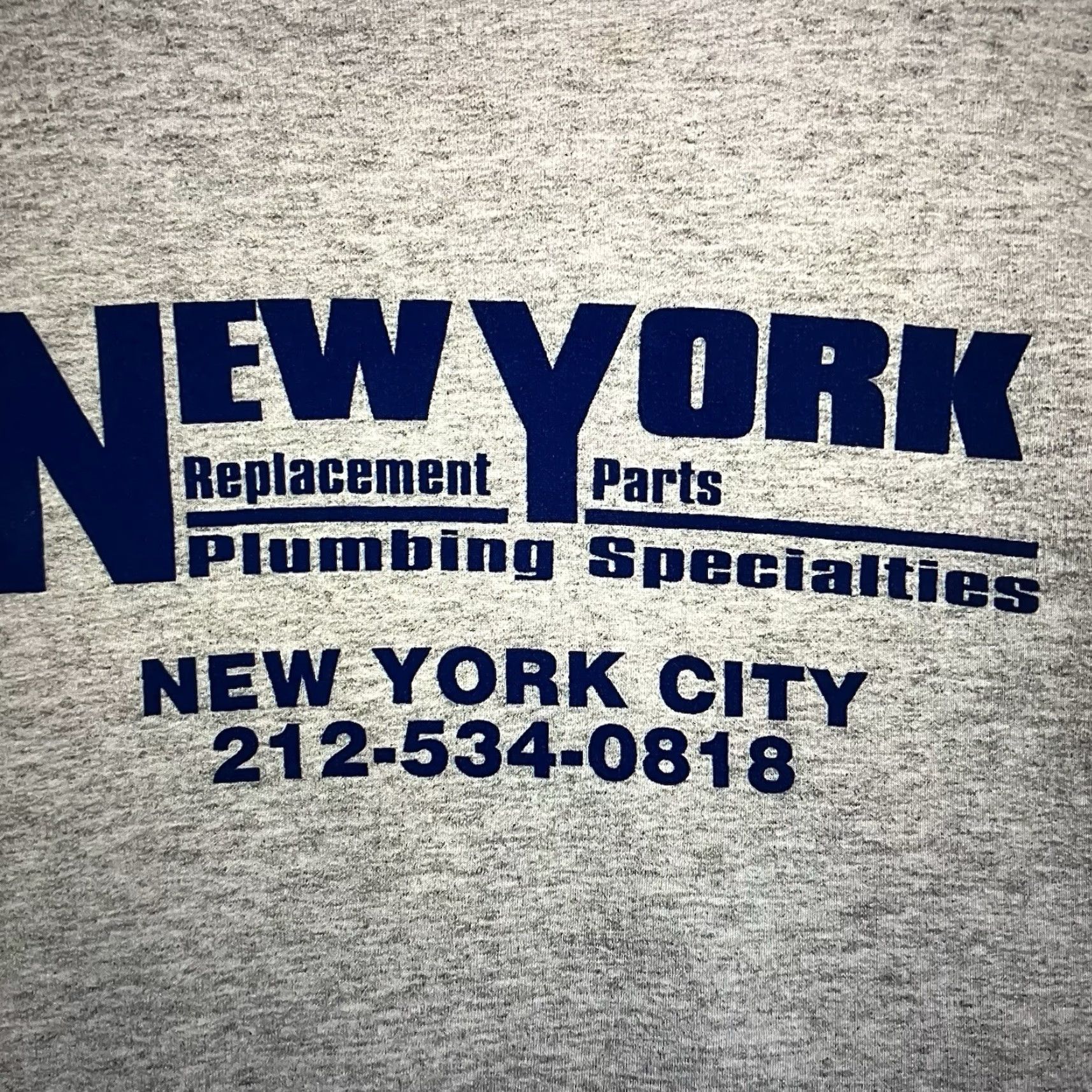 Gildan VINTAGE Sweatshirt New York City Aqua Pure Plumbing Mens XL Gray Y2K Workwear Size US XL / EU 56 / 4 - 4 Thumbnail