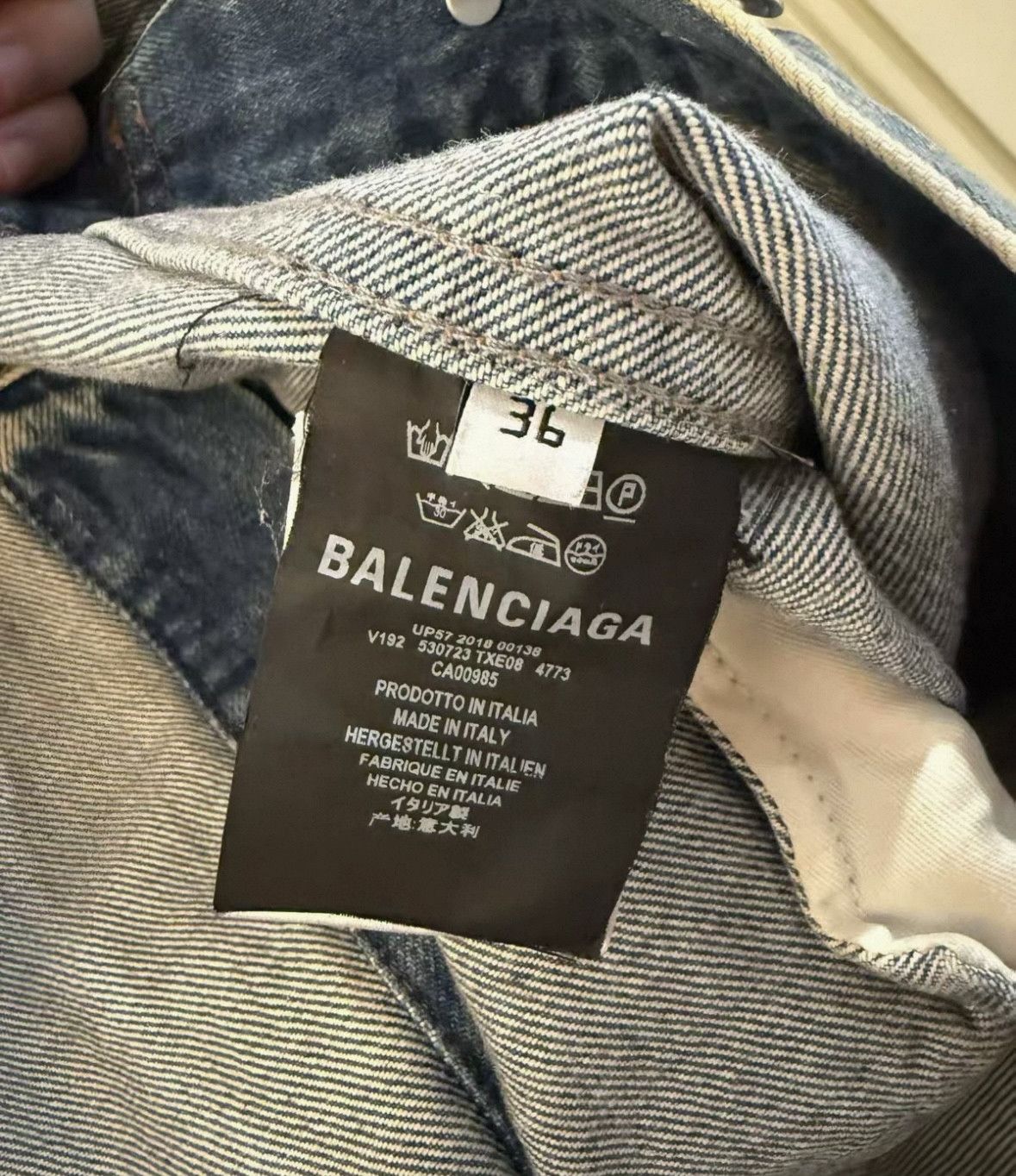 Balenciaga Balenciaga latest blue checkered graffiti logo denim jacket Size US XS / EU 42 / 0 - 3 Thumbnail