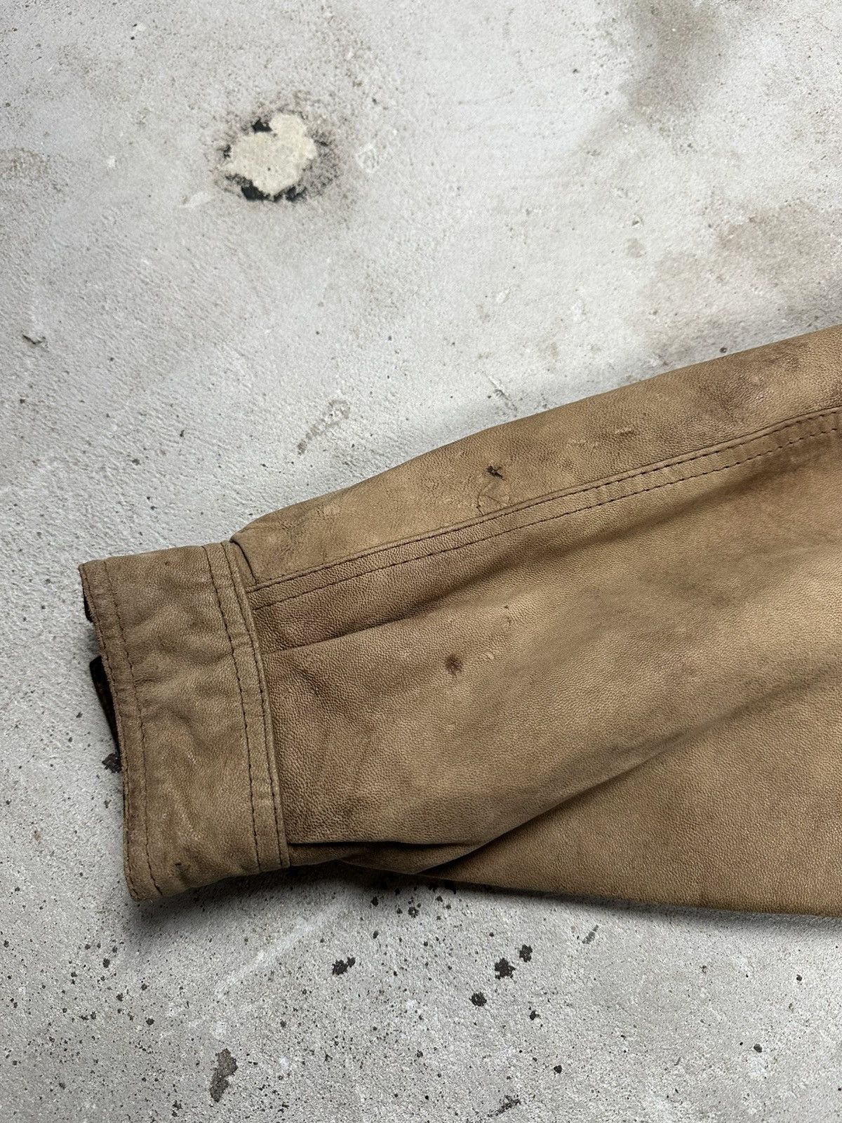 Genuine Leather × Vintage Vintage 90s Brown Distressed Utility Leather Bomber Jacket Size US L / EU 52-54 / 3 - 10 Thumbnail
