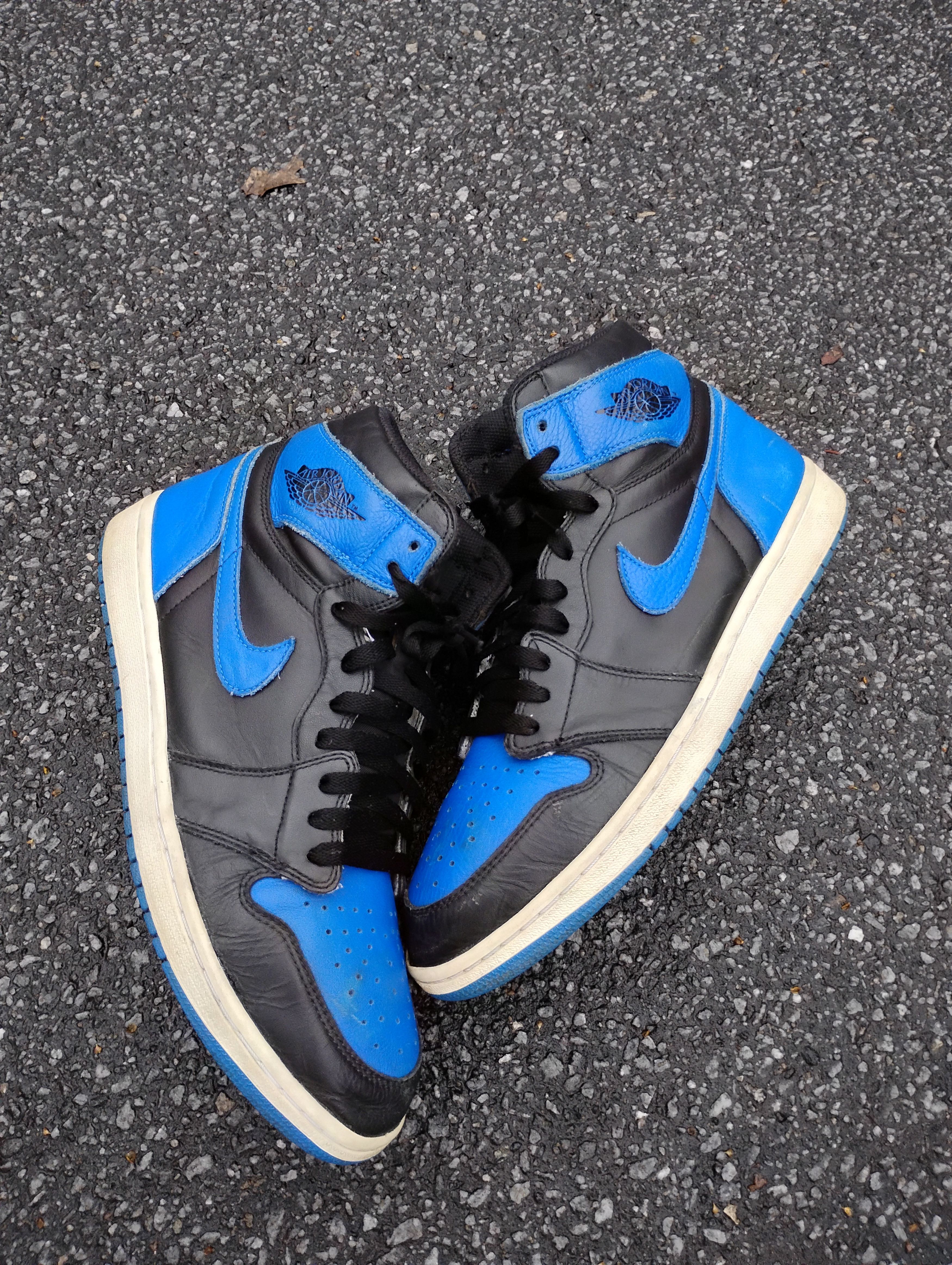 Jordan Brand Air Jordan 1 "Royal" Size US 12 / EU 45 - 1 Thumbnail
