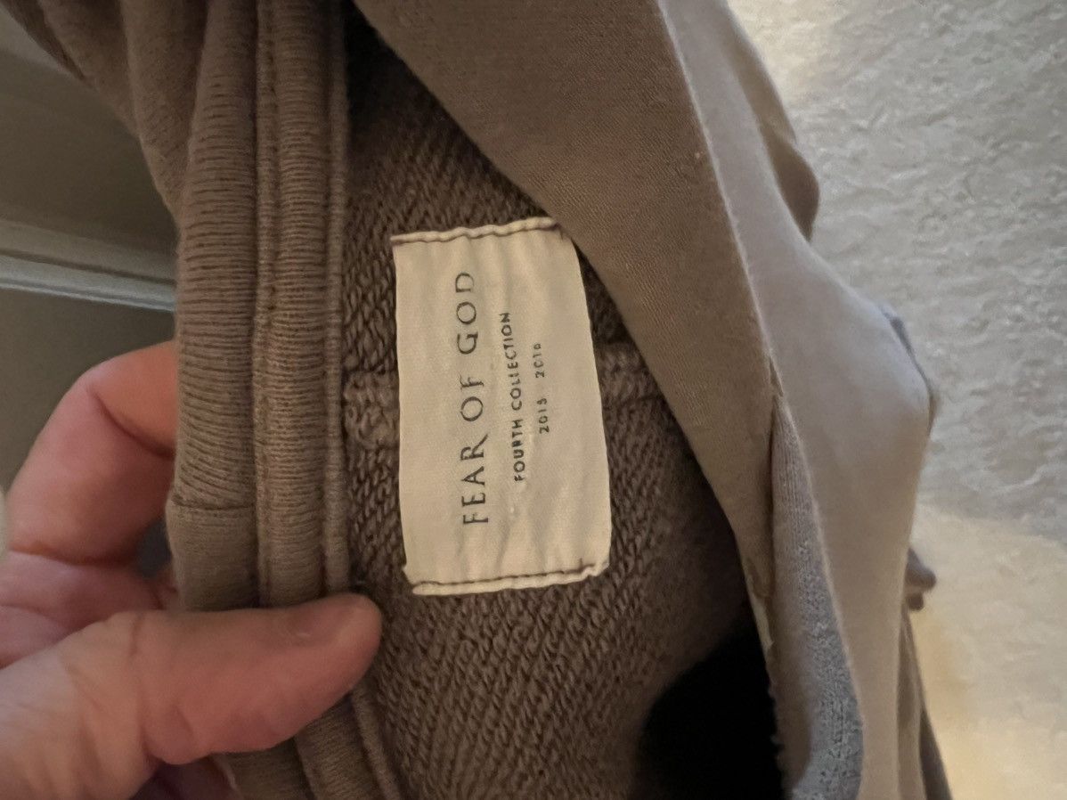 Fear of God Fear of God Fourth Collection Everyday Hoodie God Grey Size US S / EU 44-46 / 1 - 3 Thumbnail