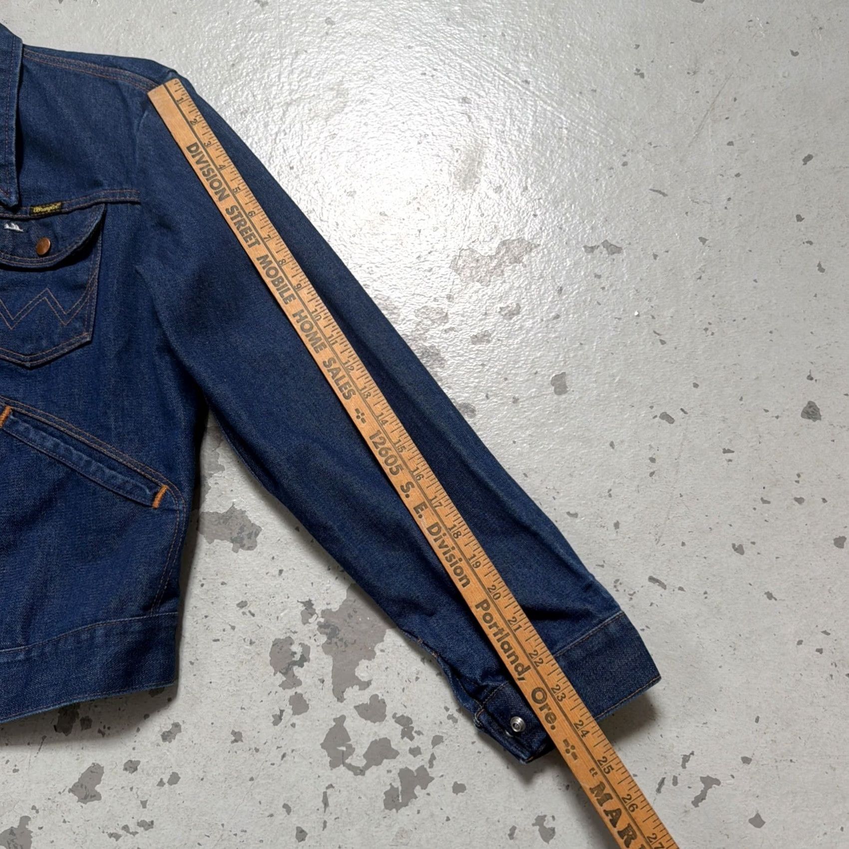 Wrangler VINTAGE Wrangler Jacket Main Selling Point Denim Trucker Ranch USA Made 40 Men Blue Denim 80s 70s Workwear Cowboys Mens Size US XXS / EU 40 - 6 Thumbnail