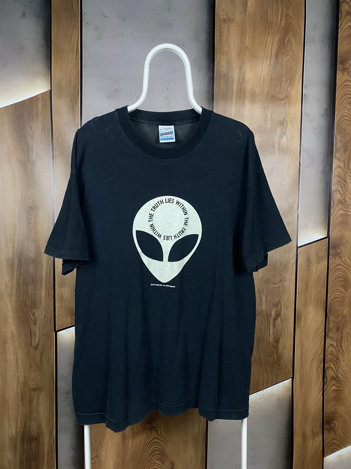 Vintage 👾Vintage 1997 T-Shirt Alien Detector The Truth Lies Within👾 Size US XL / EU 56 / 4 - 1 Thumbnail