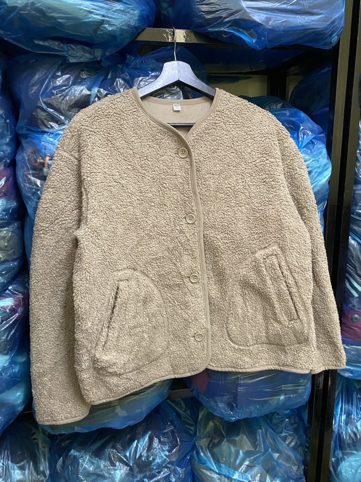 Uniqlo Fleece Button Cardigan Jacket – Beige Sherpa