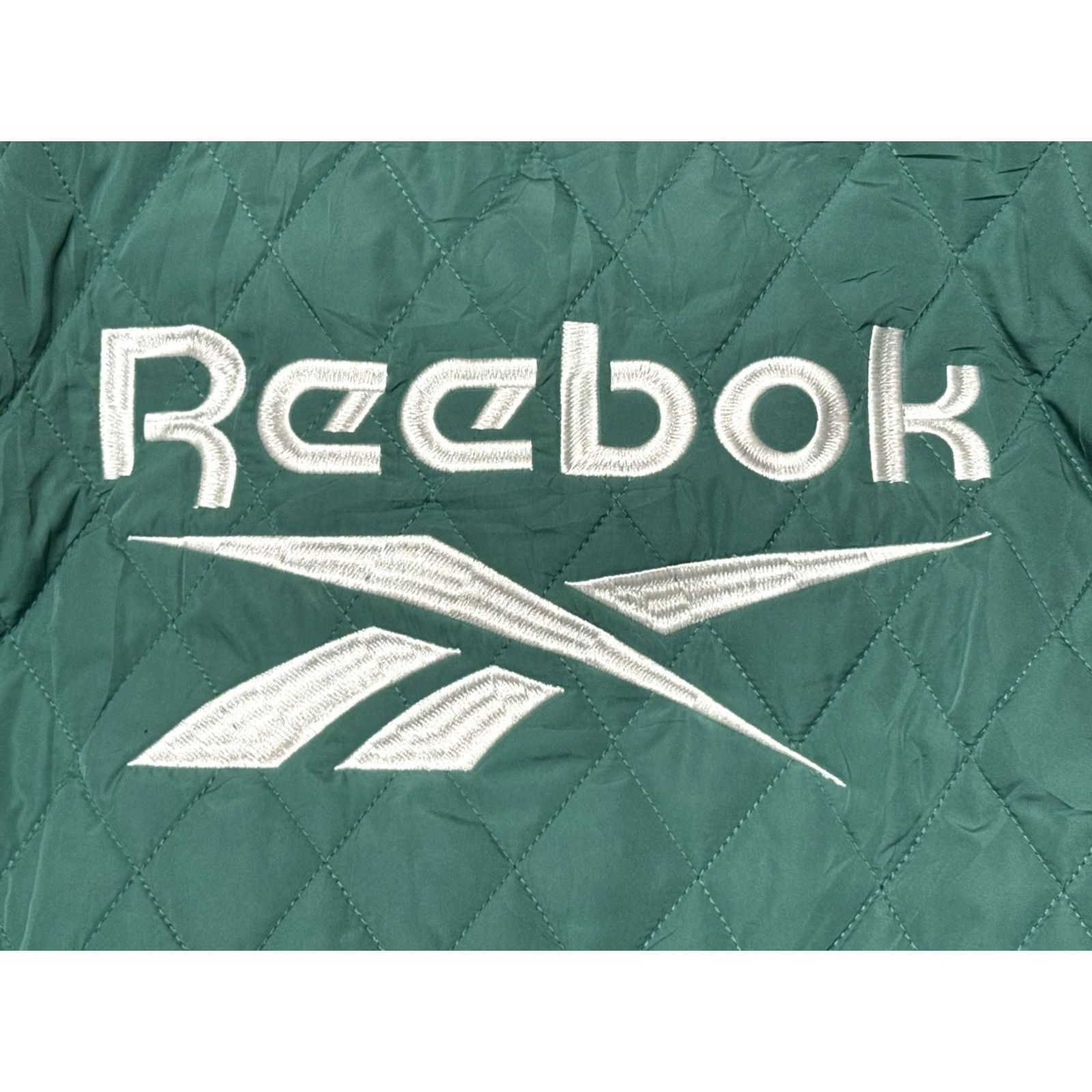 Forever 21 Forever 21 Jacket Vintage? No. NWT Deadstock Women’s Reebok x Forever 21 Retrofit Quilted Varsity Jacket Medium Size M / US 6-8 / IT 42-44 - 4 Thumbnail