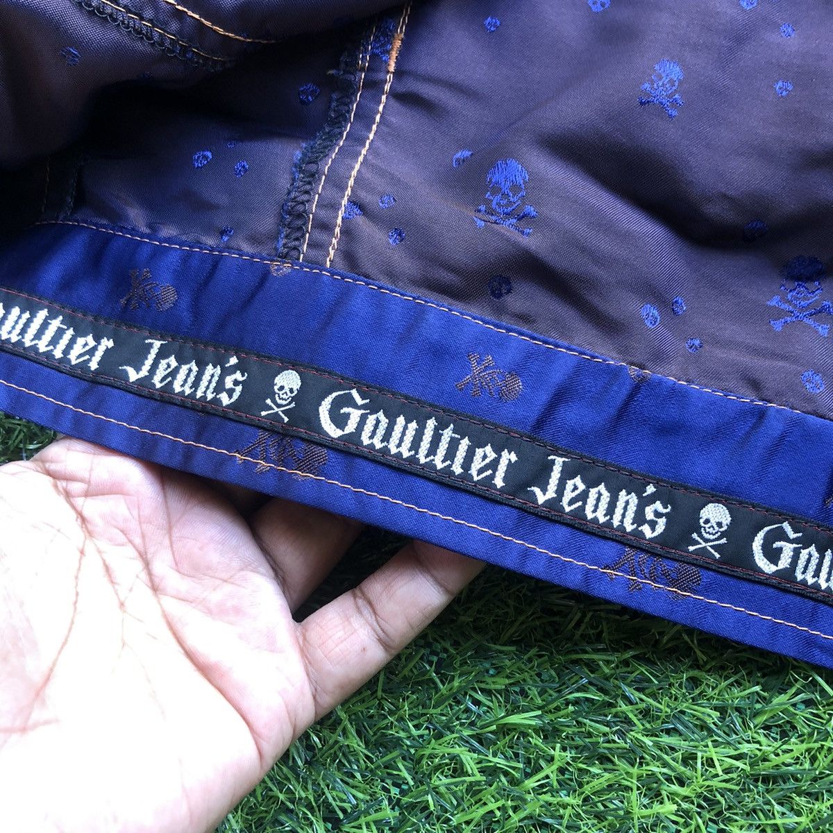 Designer × Jean Paul Gaultier Jean Paul Gaultier Skull Satin Vest Size US M / EU 48-50 / 2 - 9 Thumbnail
