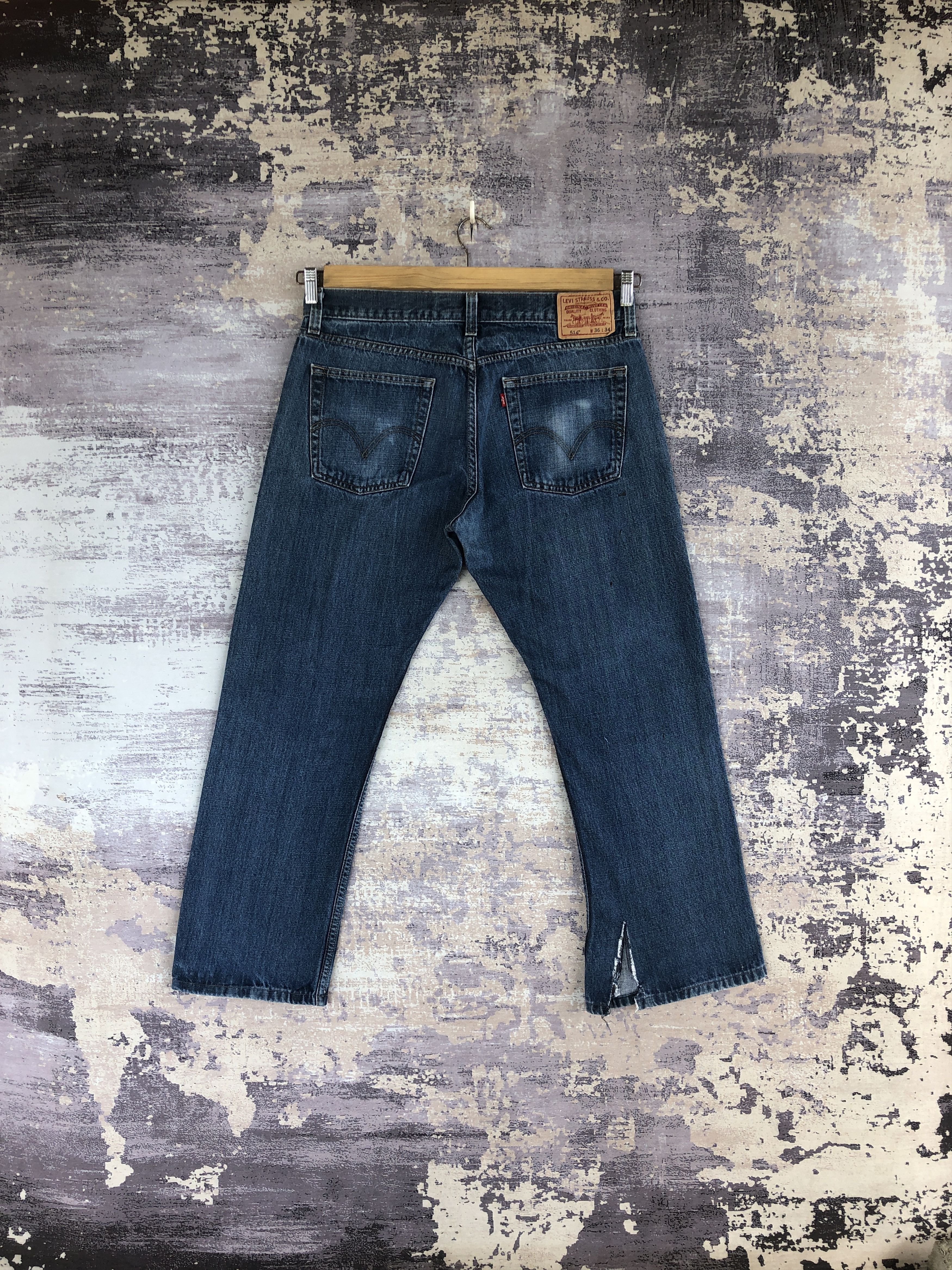 Levi's Vintage Levis Jeans Distressed Levi's 514 Faded Denim Size US 34 / EU 50 - 2 Thumbnail