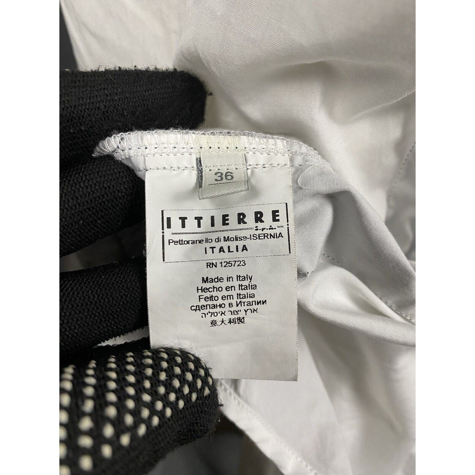 Pierre Balmain Pierre Balmain Men's White Longsleeve Dress Shirt Size 36/50 Size US M / EU 48-50 / 2 - 11 Thumbnail