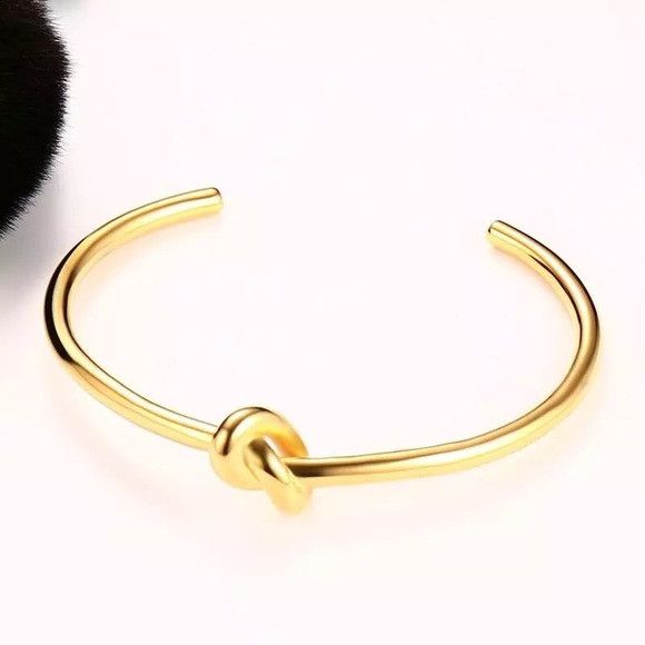 The Unbranded Brand Stainless steel trendy round bracelet Size ONE SIZE - 3 Thumbnail