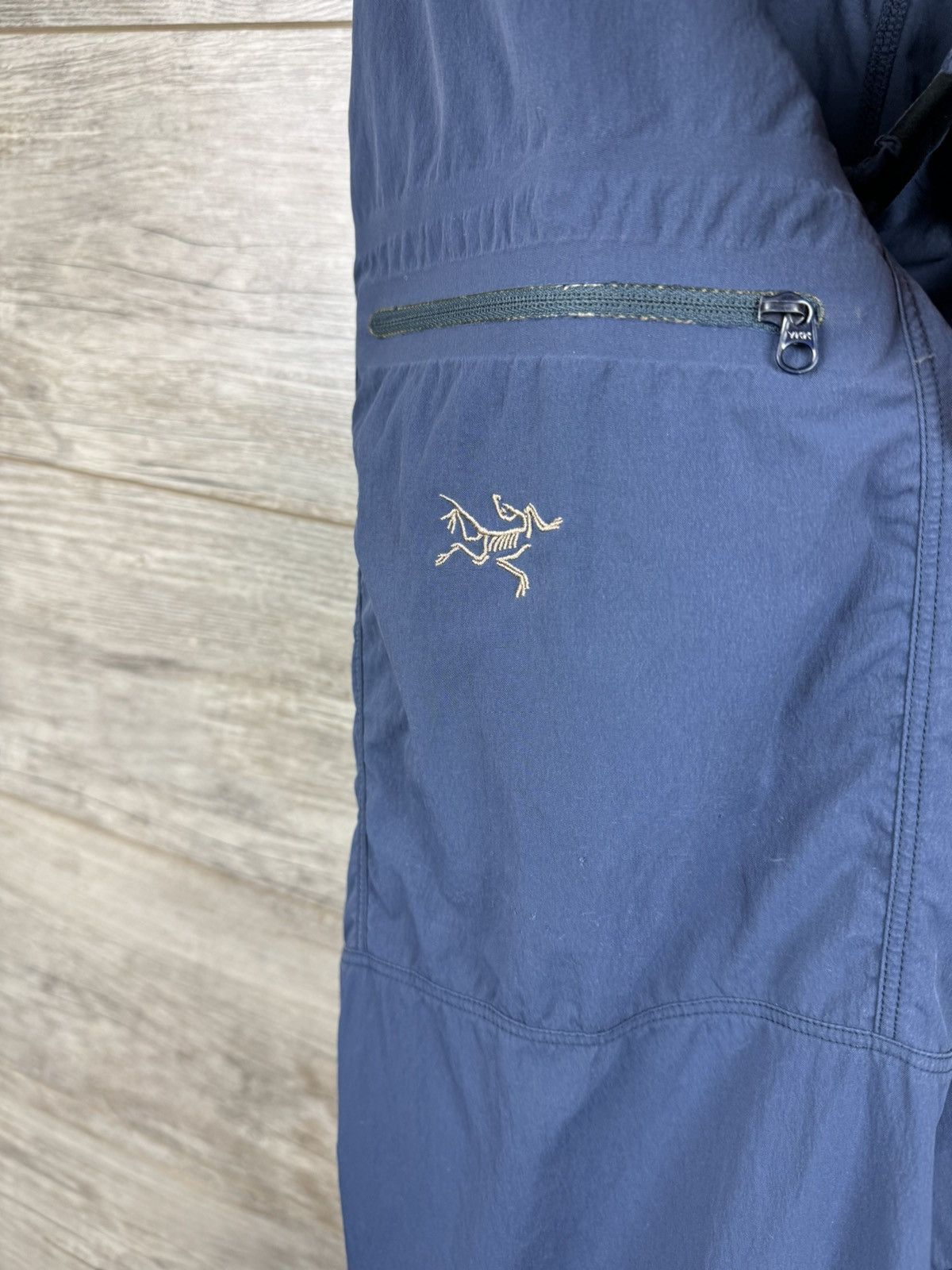 Arc’teryx Outdoor pants y2k Drill style Gorpcore size S