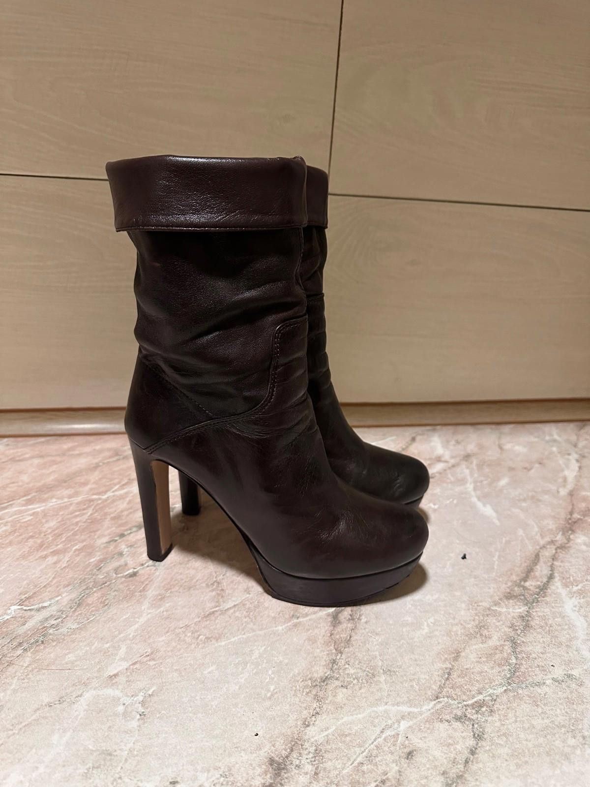 Miu Miu Miu Miu Leather boots Sz 36.5 IT Size US 6.5 / IT 36.5 - 1 Thumbnail