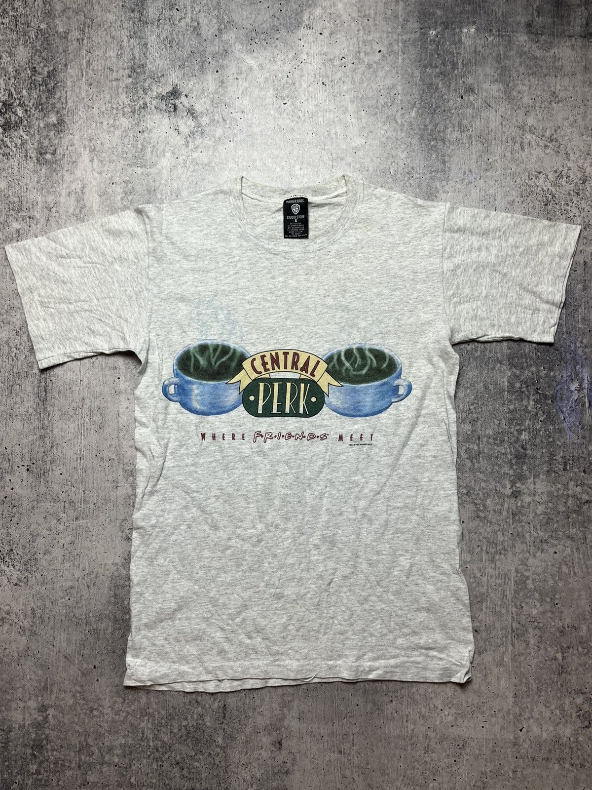 Warner Bros VTG 90s Friends Central Perk Coffee T Shirt Warner Bros Sz S Size US S / EU 44-46 / 1 - 1 Thumbnail