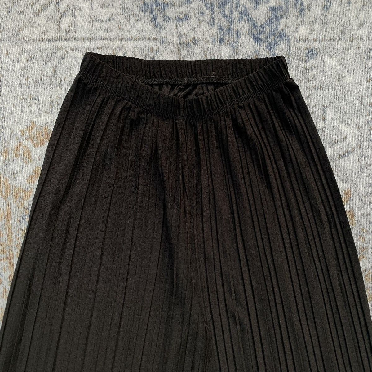 Japanese Brand Rare Japanese Brand Paige Flynn Issey Style Pleats Pants Size US 32 / EU 48 - 2 Thumbnail