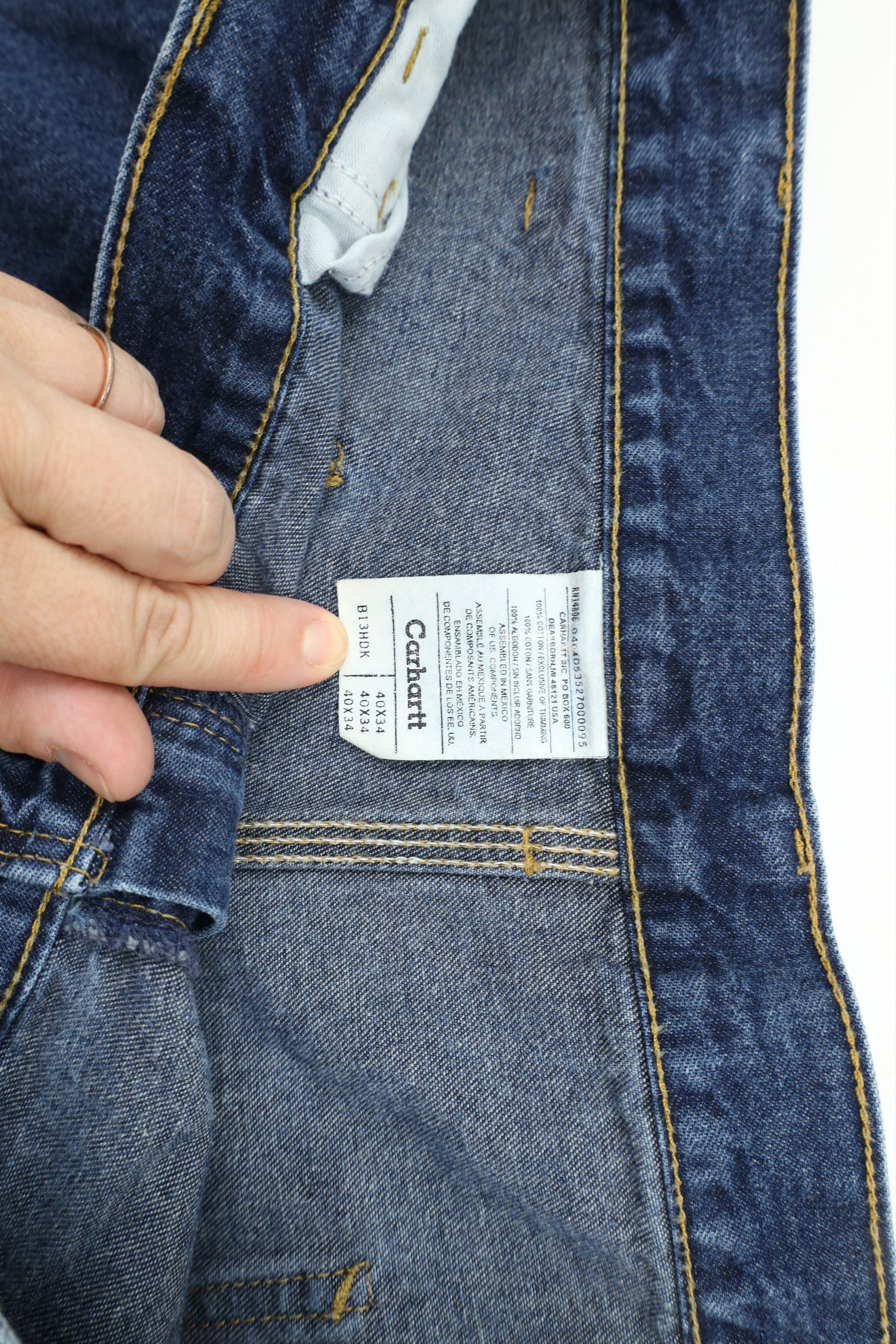 Carhartt × Vintage Vintage Y2K 2004 Carhartt Spell Out Wide Leg Dungaree Jeans Size US 40 / EU 56 - 7 Thumbnail