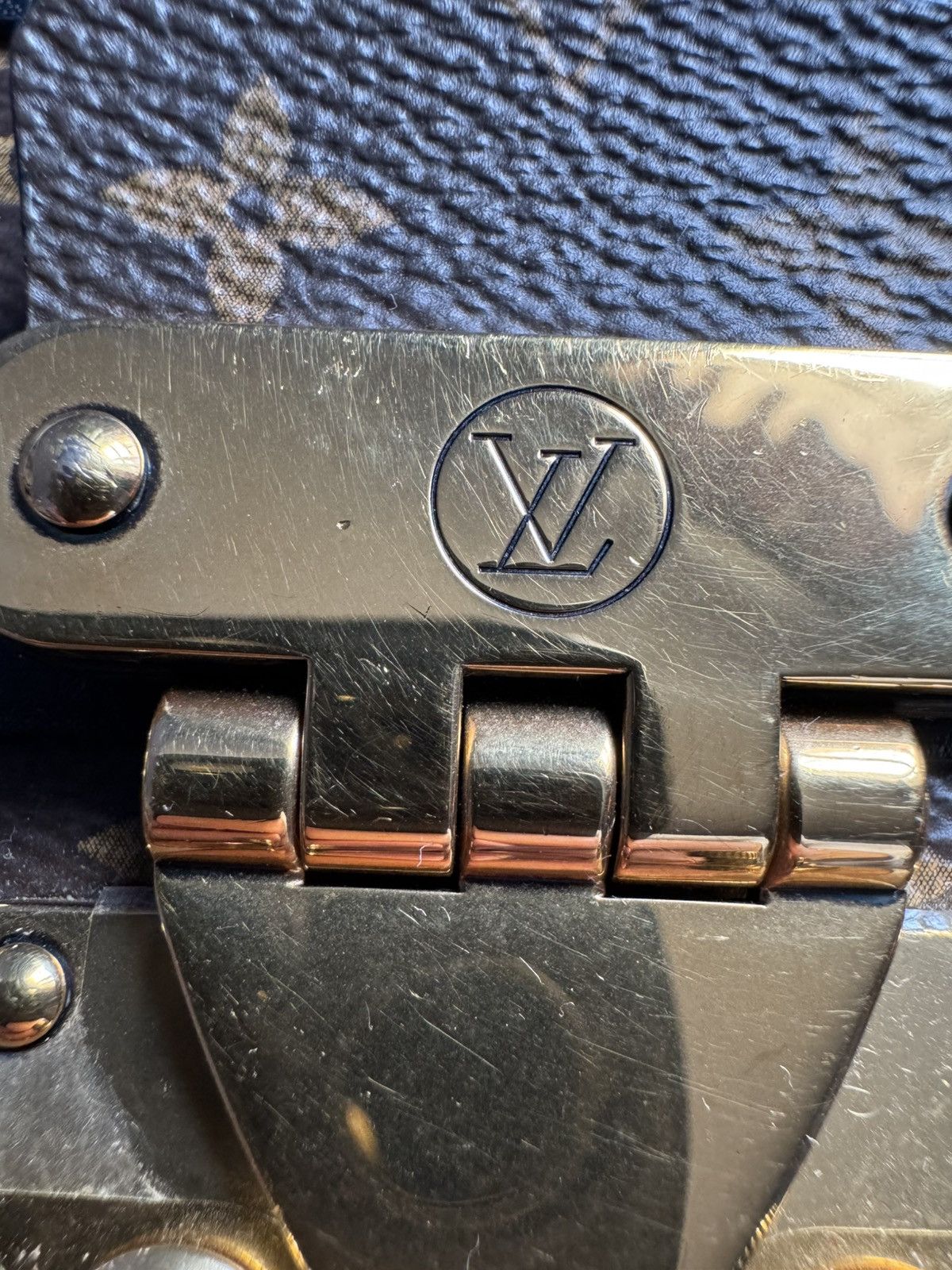 Louis Vuitton Louis Vuitton Petite Malle brown monogram canvas Size ONE SIZE - 6 Thumbnail