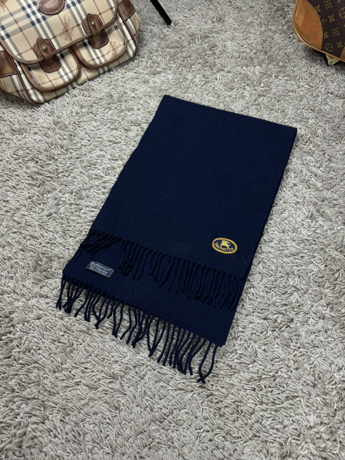 Burberry × Vintage Vintage wool scarf Burberry’s 90s original luxury item Size ONE SIZE - 1 Thumbnail