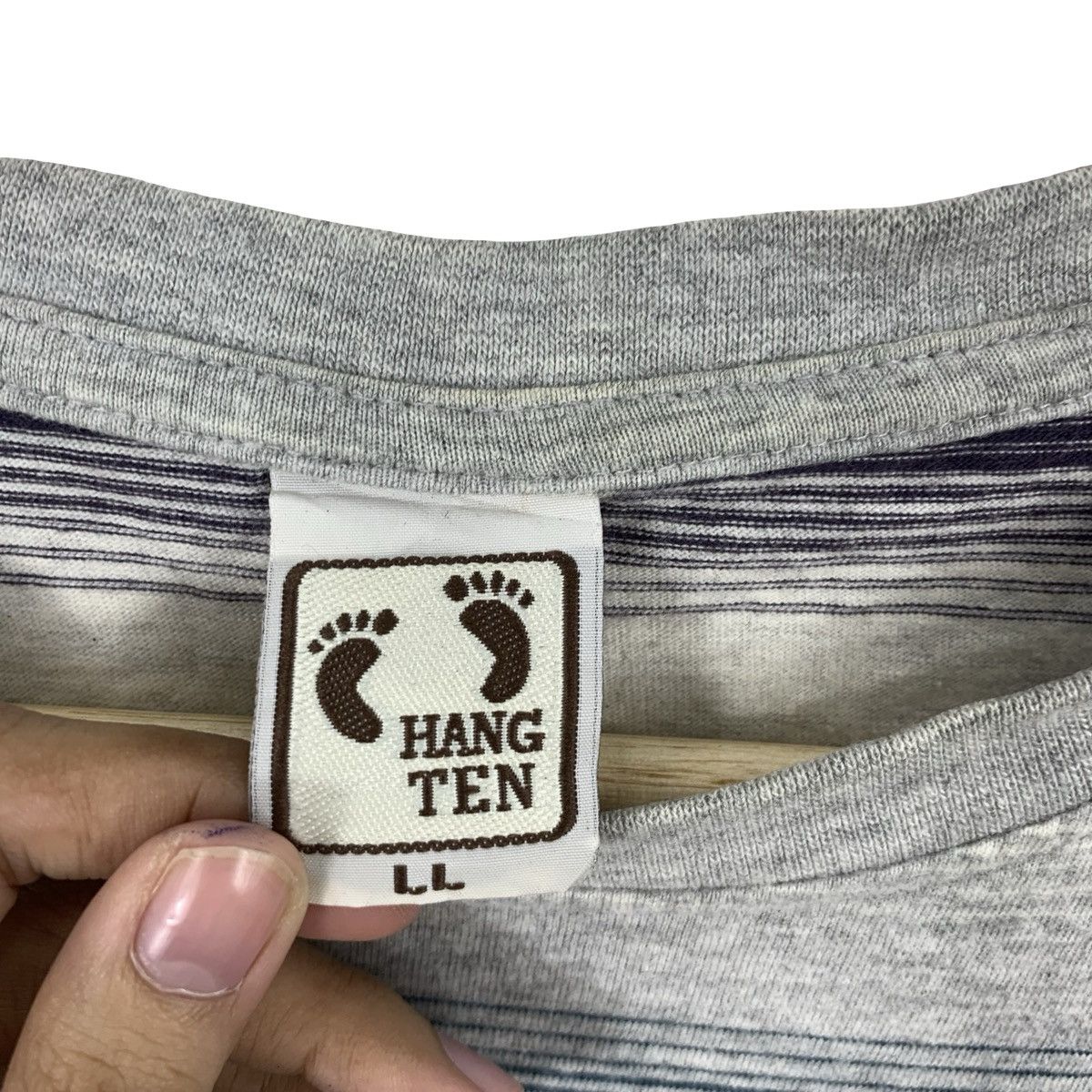 Hang Ten Vintage HANG TEN Single Pocket Retro Stripe Design Tee Shirt Size US L / EU 52-54 / 3 - 9 Thumbnail