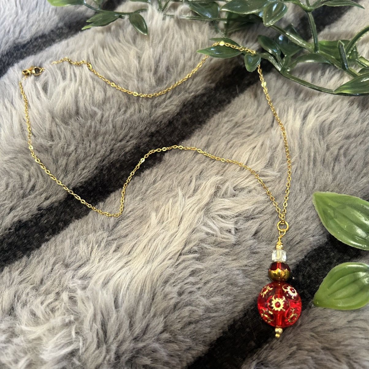 Handmade Handcrafted elegant glass beaded pendant on chain necklace Size ONE SIZE - 6 Thumbnail