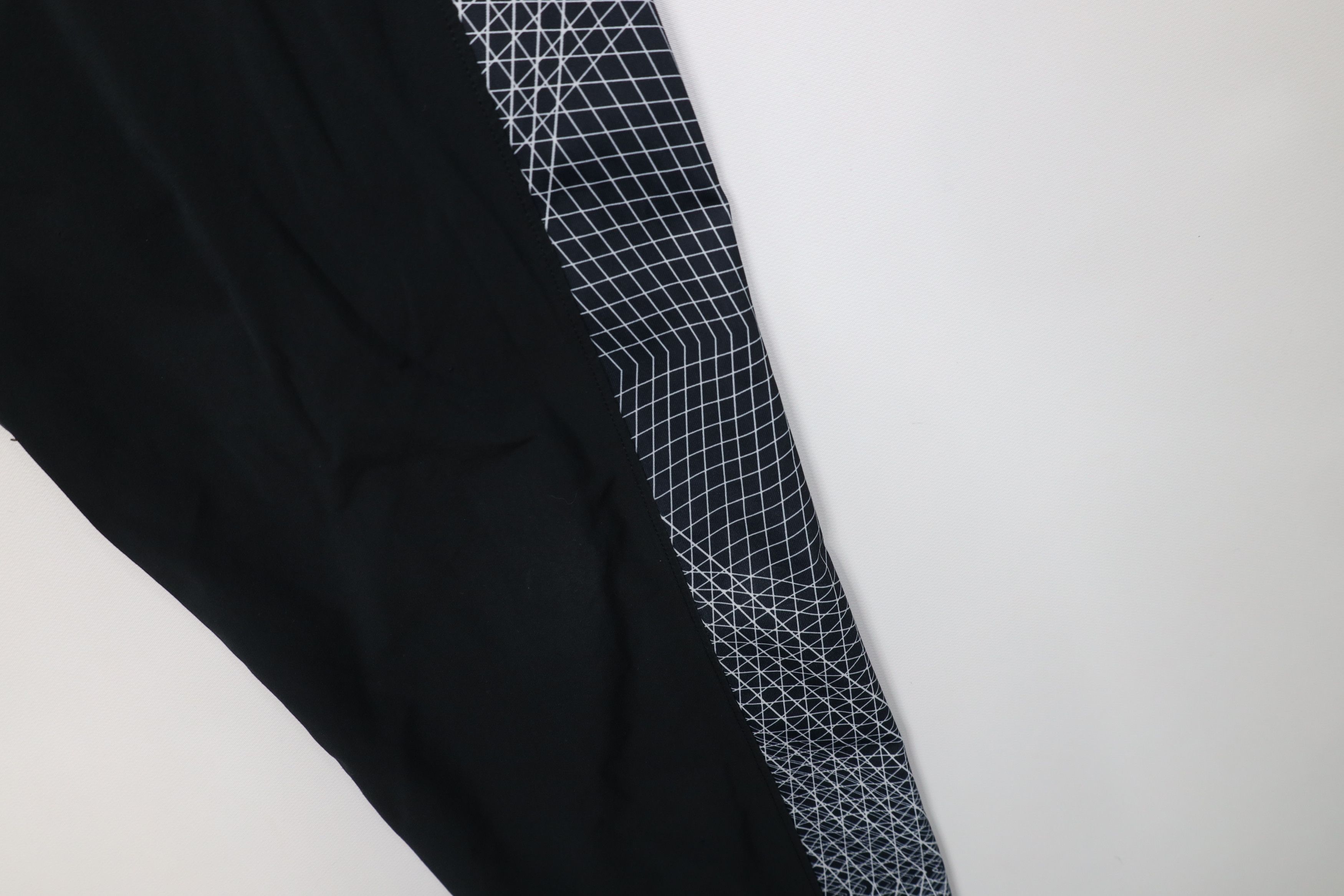Oakley Vintage Y2K Oakley O Logo Geometric Tapered Leg Pants Black Size US 32 / EU 48 - 6 Thumbnail