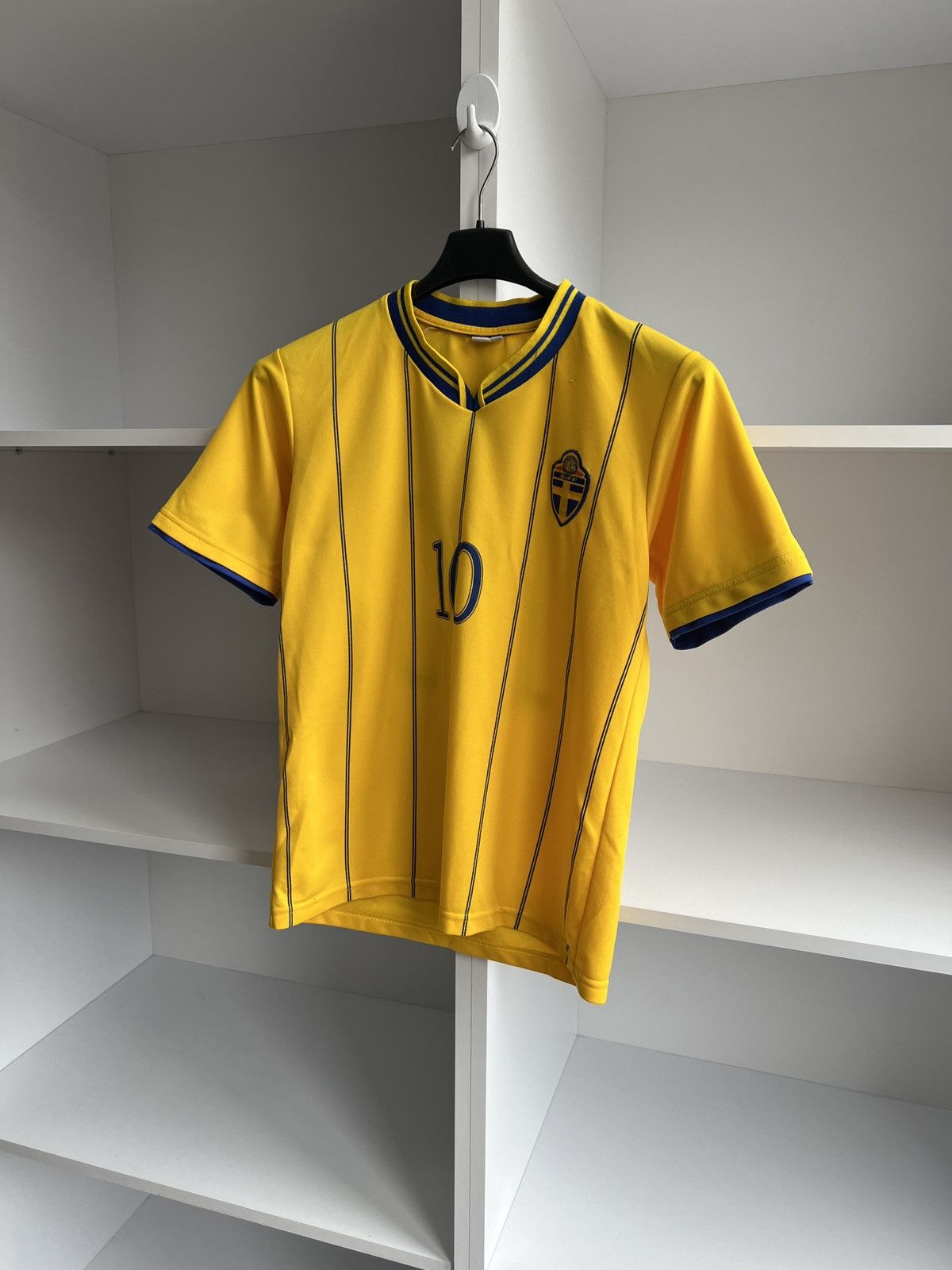 Vintage Vintage Sweden Ibrahimovic 10 Jersey Size US S / EU 44-46 / 1 - 3 Thumbnail