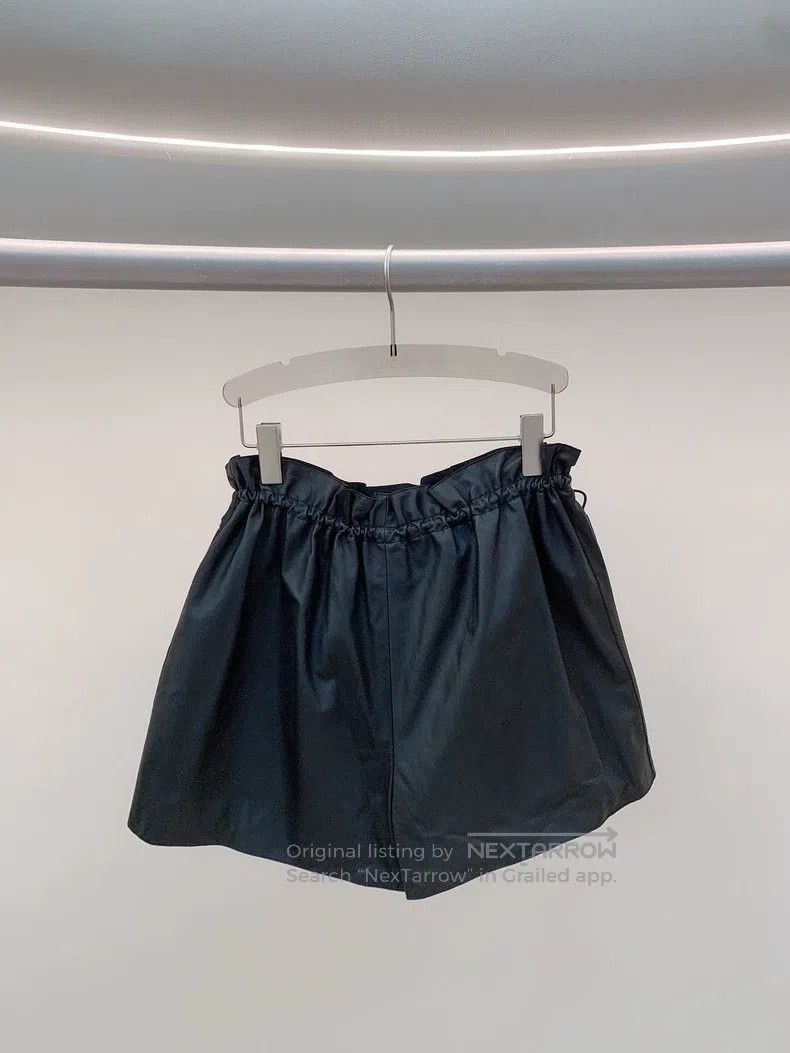 Hermes Hermes Black leather shorts Size 24" / US 00 / IT 34 - 2 Thumbnail