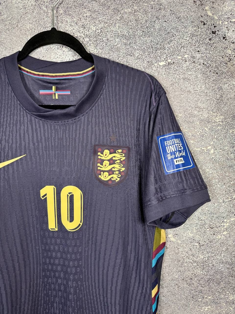Vintage BELLINGHAM England National Team 2024 Away Soccer Jersey Size US XL / EU 56 / 4 - 2 Thumbnail