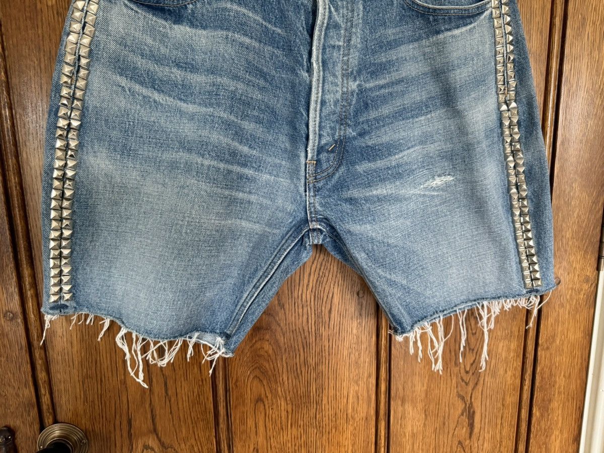 Celine SS24 Celine studded Zuma wash raw hem jean shorts Hedi 30 31 Size US 30 / EU 46 - 12 Thumbnail