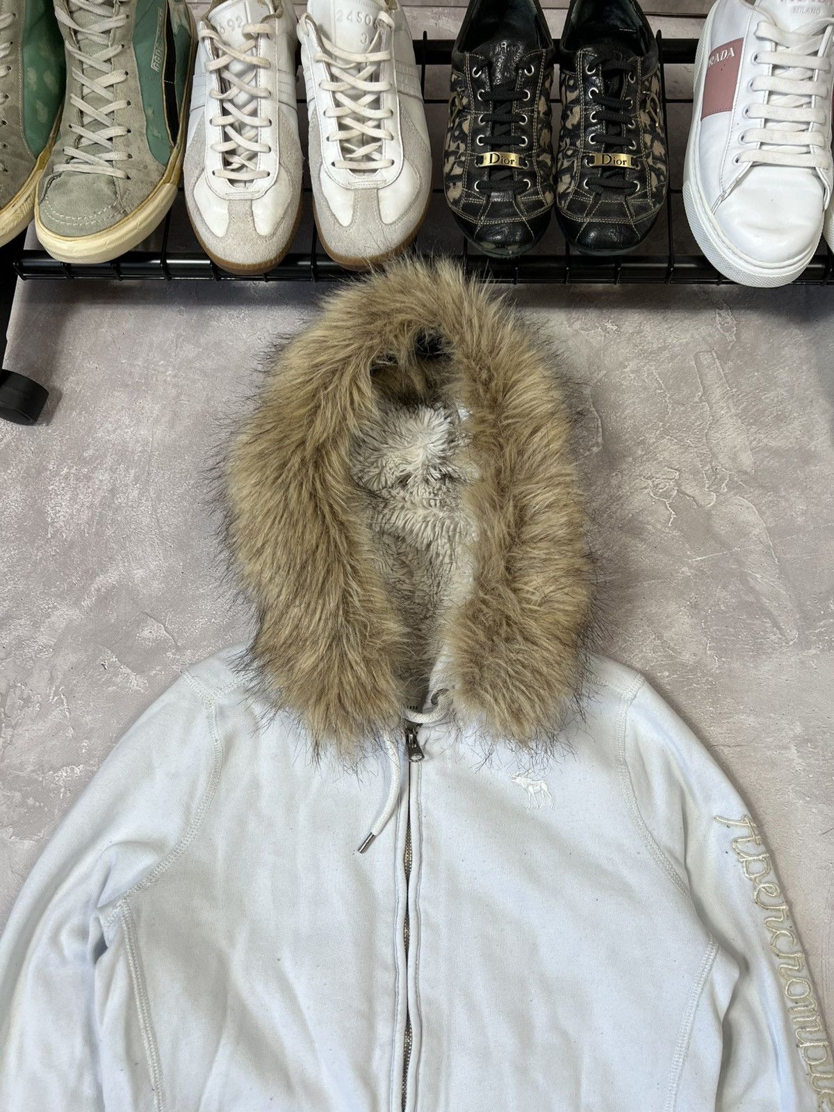 Abercrombie & Fitch Vintage IfSixWasNine Style Abercrombie Fitch Fur Hoodie Size M / US 6-8 / IT 42-44 - 3 Thumbnail