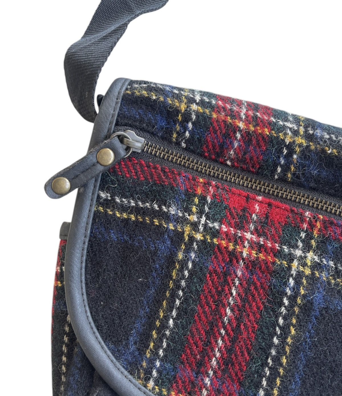 Harris Tweed HARRIS TWEED WOOL TARTAN SLINGBAG Size ONE SIZE - 5 Thumbnail