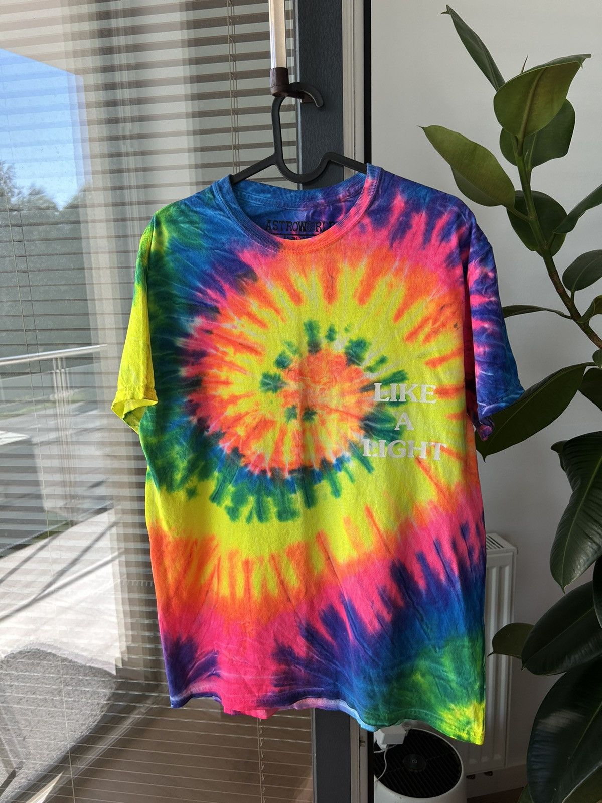 Travis Scott Travis Scott Cactus Jack Astroworld Tie Dye T Shirt Size US M / EU 48-50 / 2 - 5 Thumbnail