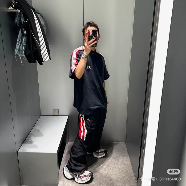 Balenciaga Balenciaga Double-ring logo patchwork five-bar loose short Size US L / EU 52-54 / 3 - 6 Thumbnail