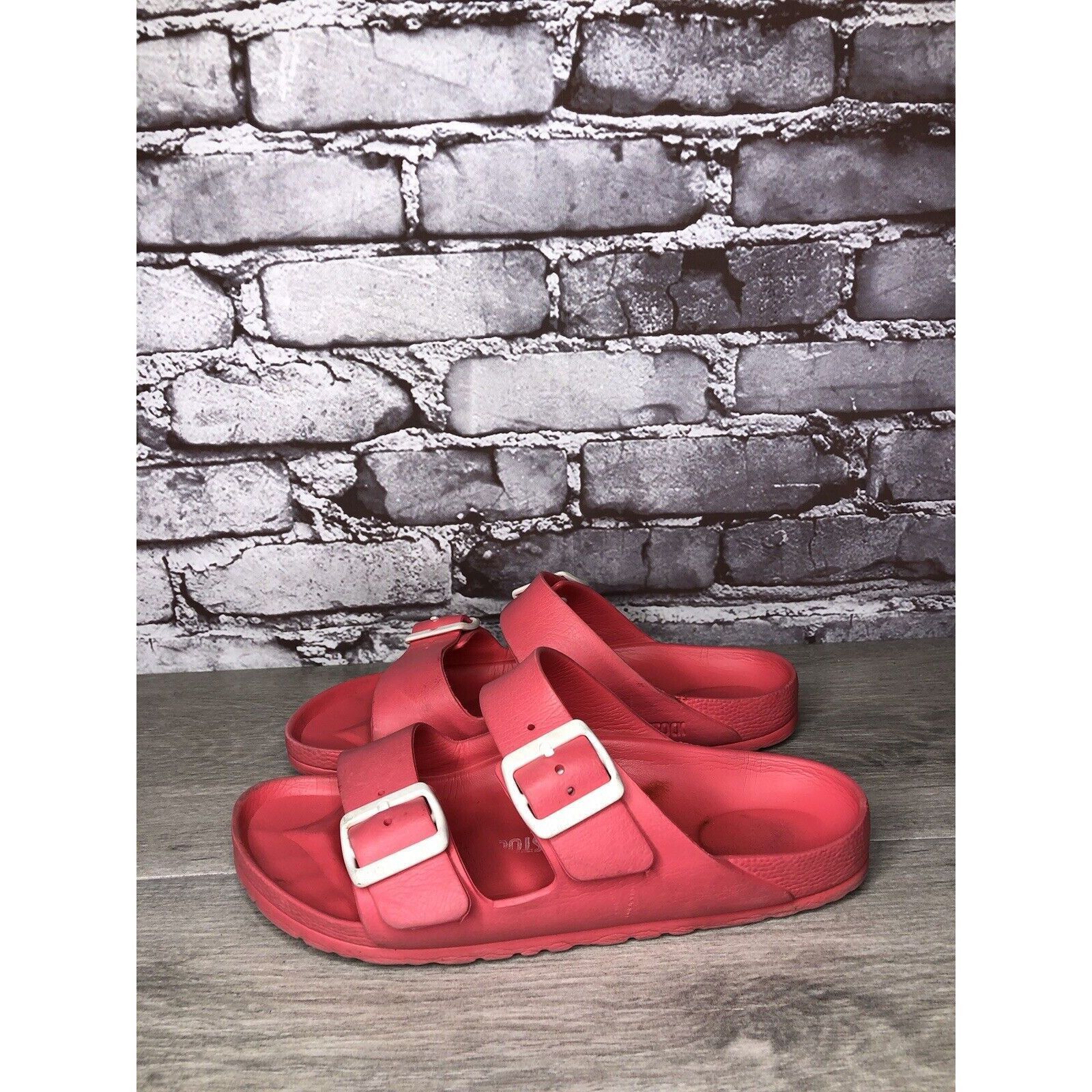 Birkenstock Birkenstock Arizona EVA Pink Foam Rubber Slides Sandals Wome Size US 6.5 / IT 36.5 - 18 Thumbnail