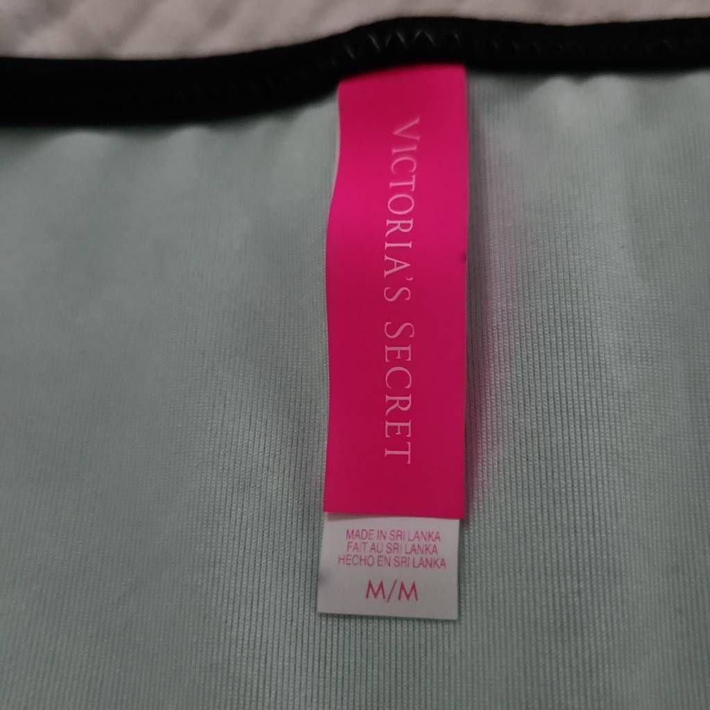 Victoria's Secret Victoria's Secret Women's Size Medium Black Purple Black Str Size 30" / US 8 / IT 44 - 4 Thumbnail