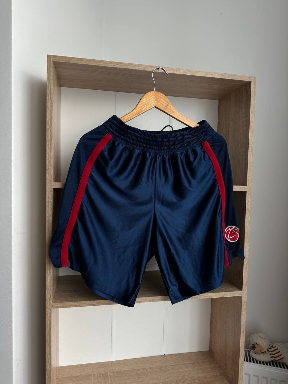 Nike × Nike ACG × Vintage Vintage Nike Basketball Blue Shorts Big Logo Size US 32 / EU 48 - 1 Thumbnail