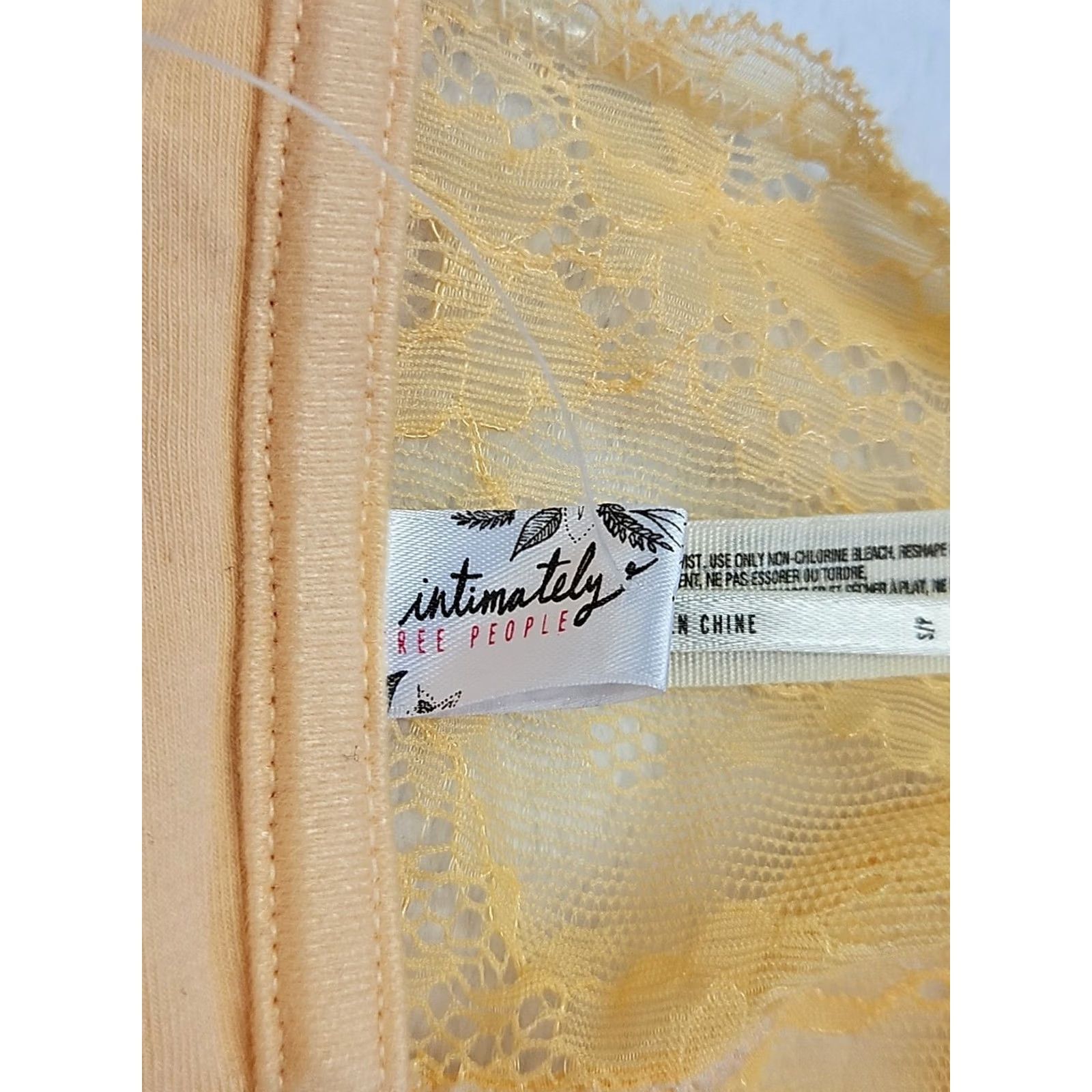 Free People Free People Yellow Lace Bandeau Bralette S Strapless Boho NWT Size ONE SIZE - 4 Thumbnail