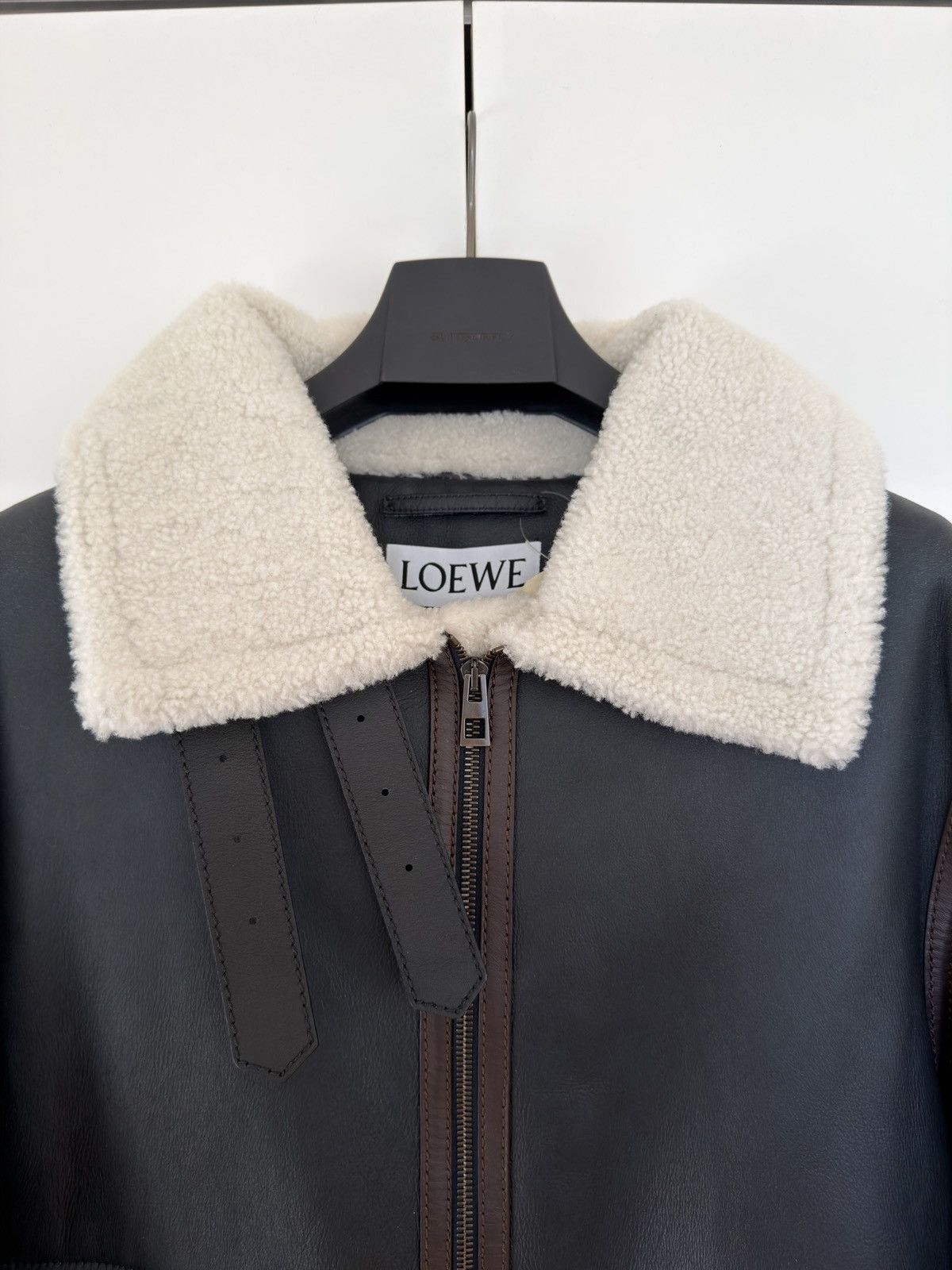 Loewe BNWT Shearling-lined Leather Aviator Jacket Navy Cream 54 Size US XL / EU 56 / 4 - 5 Thumbnail