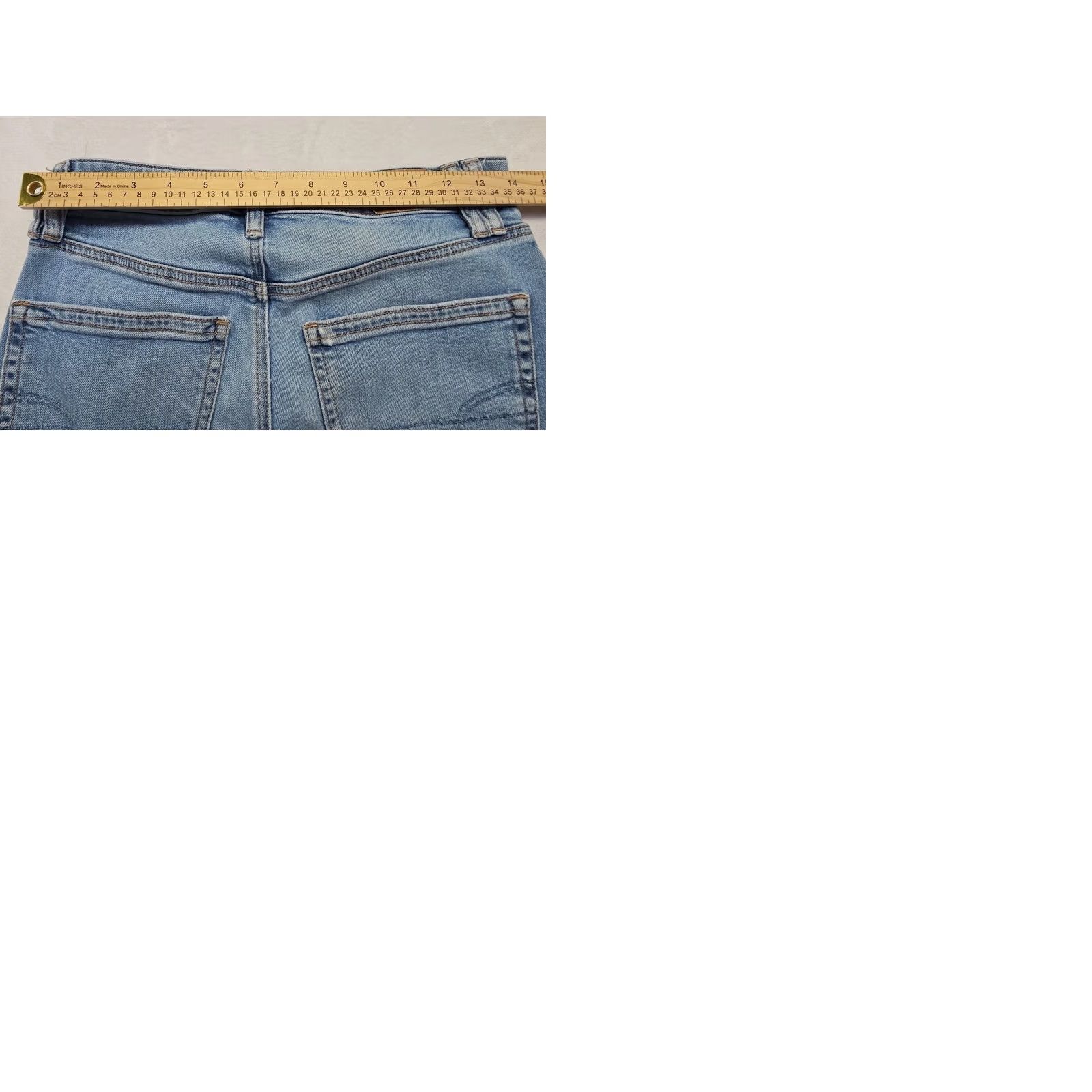 American Eagle Outfitters VINTAGE American Eagle Outfitters Y2K Wide Leg Cargo Jeans Womens 2 Light Wash Carpenter Baggy Size 42" / US 20 - 9 Thumbnail