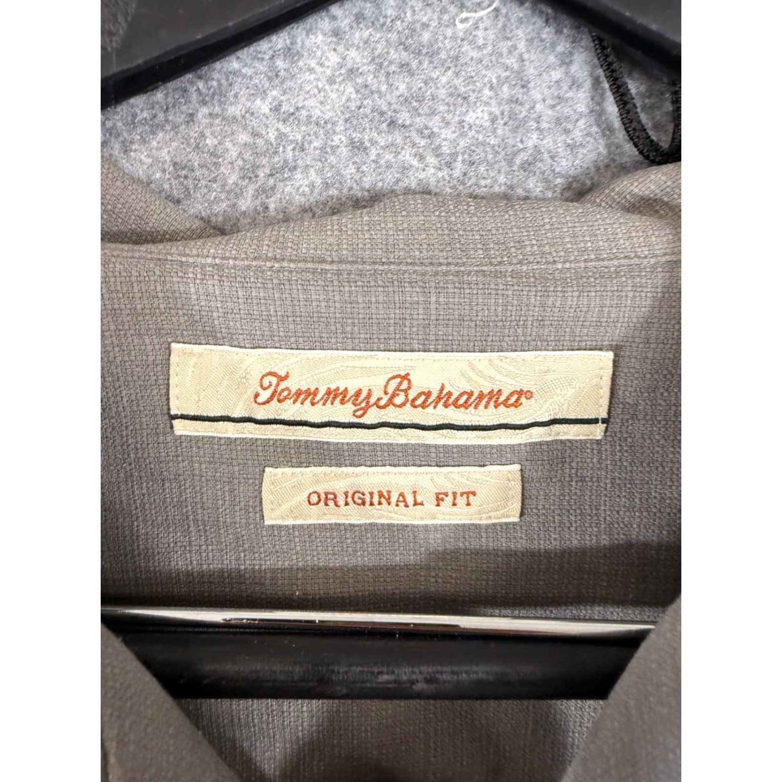 Tommy Bahama Tommy Bahama Cabana Shirt Mens XL Gray Silk Short Sleeve Button-Up Original Fit Pocket Size US XL / EU 56 / 4 - 5 Thumbnail