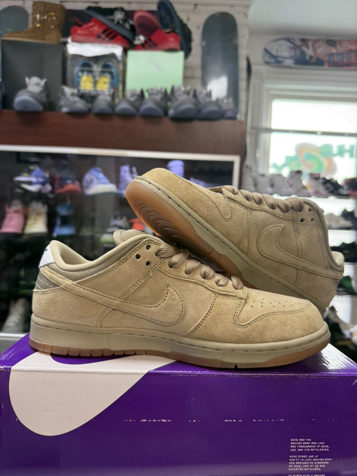 Nike Nike SB Dunk Low ‘Parachute Beige’ Size US 9 / EU 42 - 2 Thumbnail