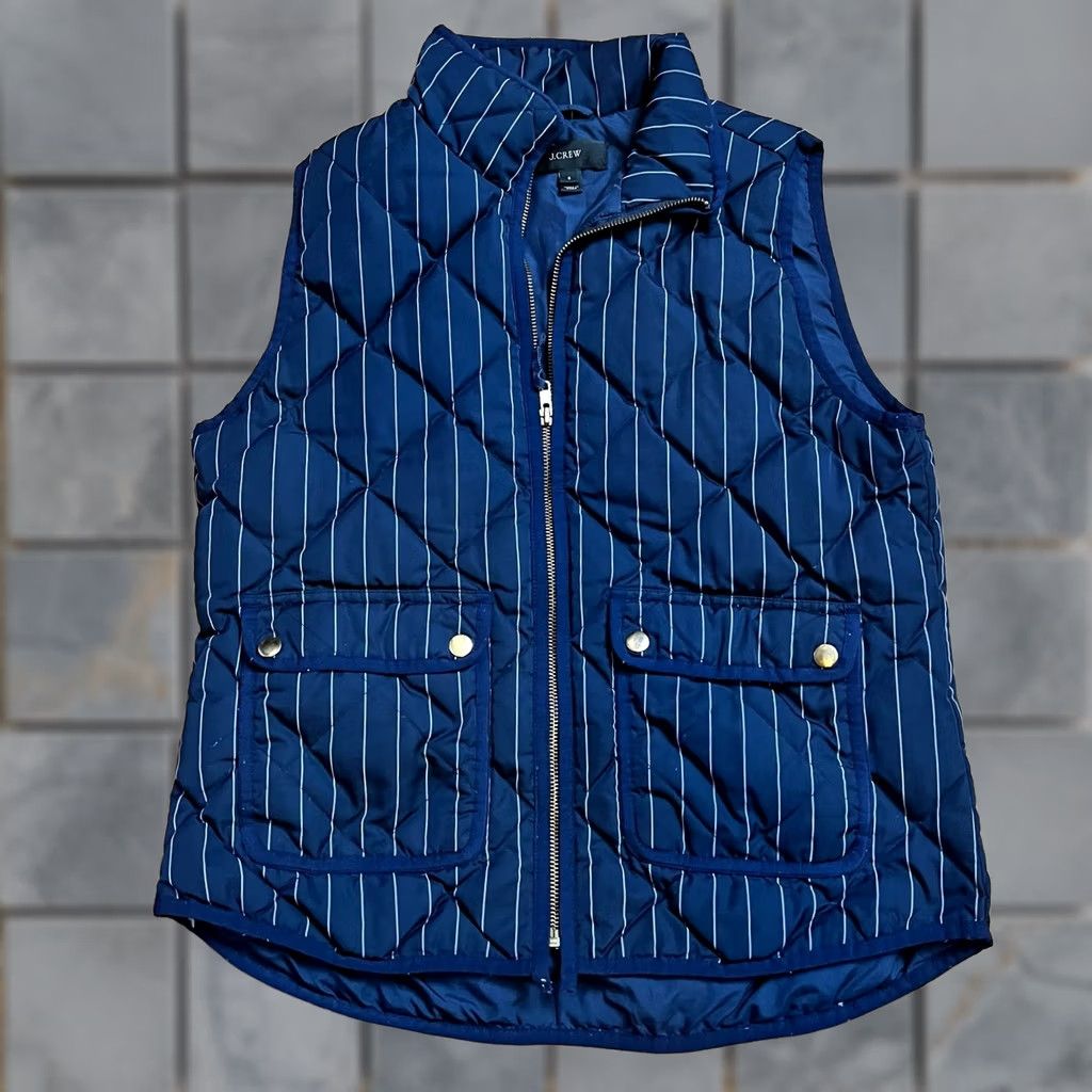 J.Crew J. Crew Down Puffer Vest Womens Small Navy Blue Striped Quilted Vest Ladies S Navy Blue Quilted Puffer J. Crew Women Size S / US 4 / IT 40 - 1 Thumbnail
