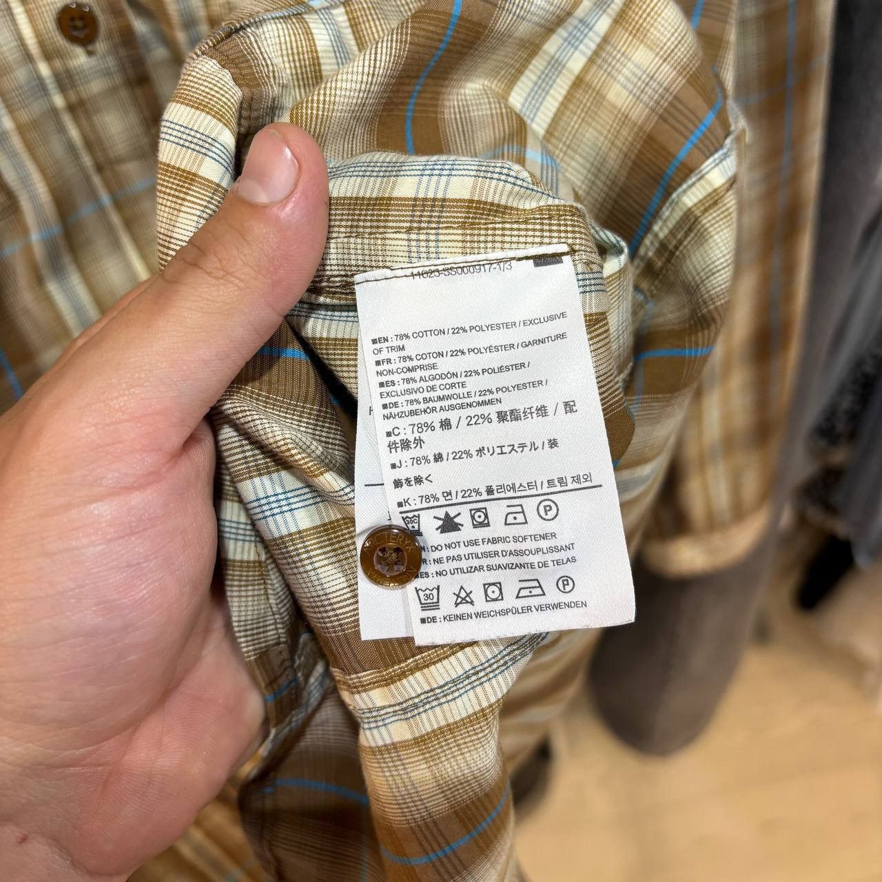 Arc'teryx Women’s Arc’teryx shirt Size:XS Size XS / US 0-2 / IT 36-38 - 8 Thumbnail