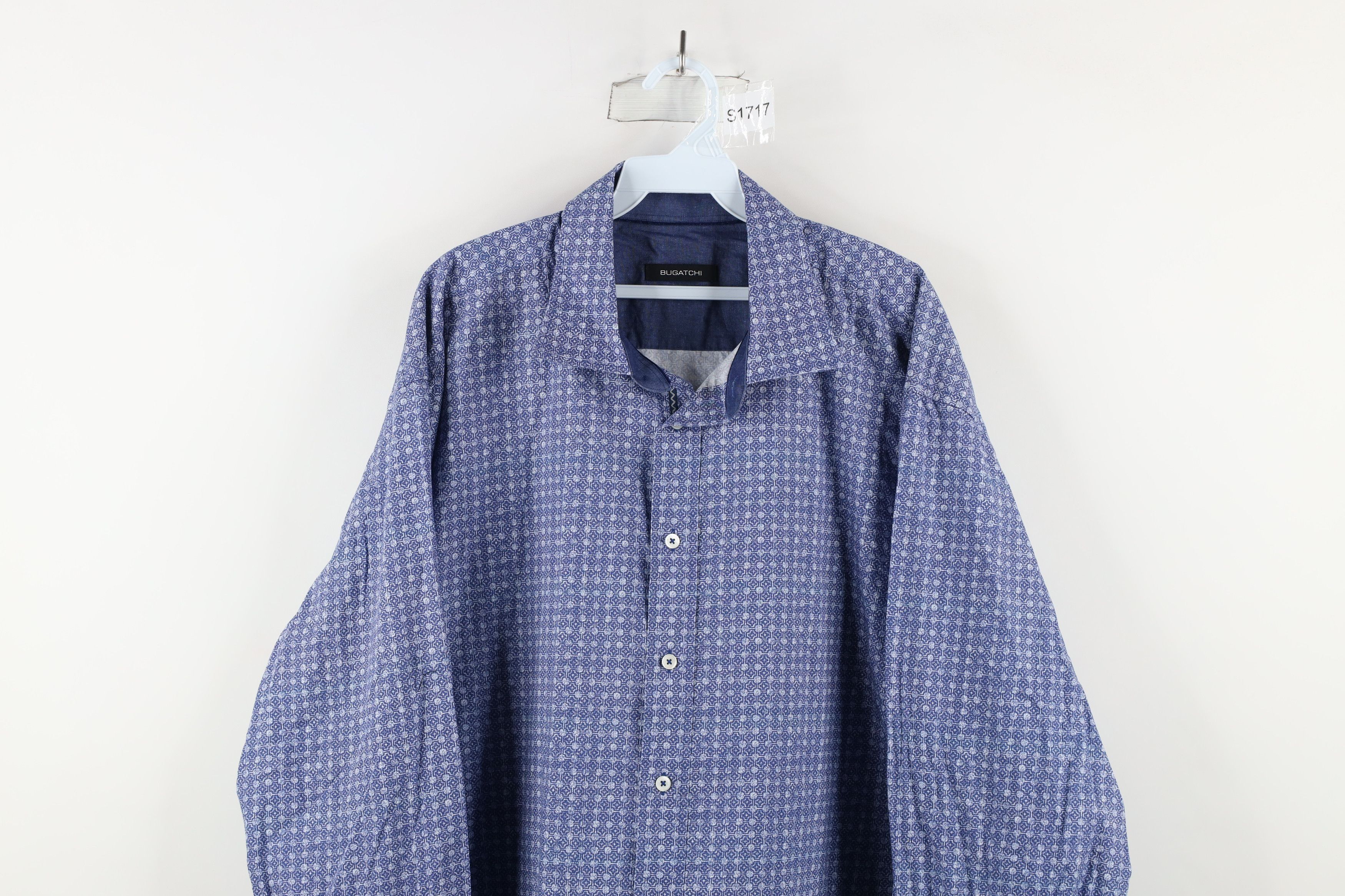 Vintage Bugatchi Uomo Geometric Collared Button Shirt Blue Cotton Size US XXL / EU 58 / 5 - 2 Thumbnail