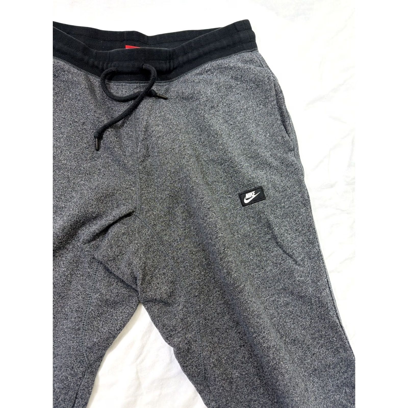 Nike Nike Sweatpants Mens Tapered Warm Up Drawstring Athleisure Gray L Size US 33 - 5 Thumbnail