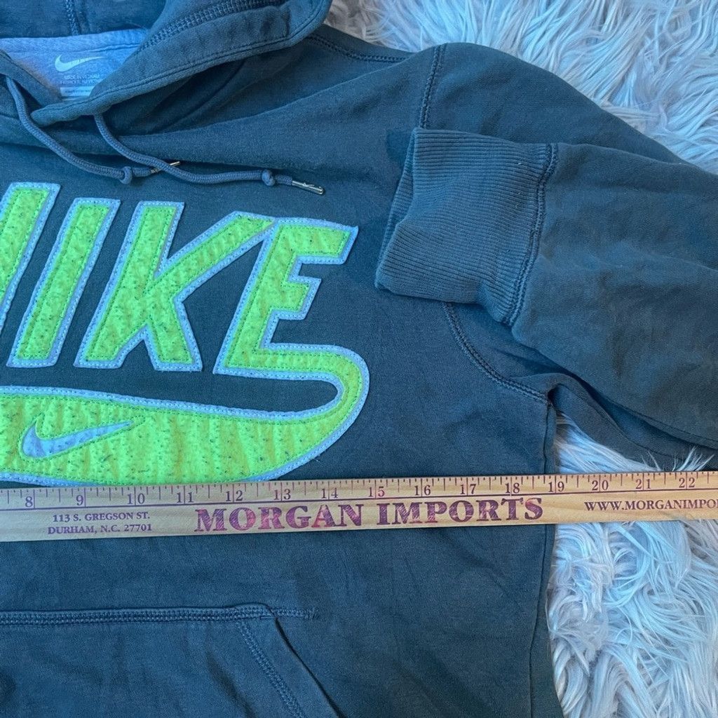 Nike Nike Men's Green vtg Hoodie size S Size US S / EU 44-46 / 1 - 5 Thumbnail