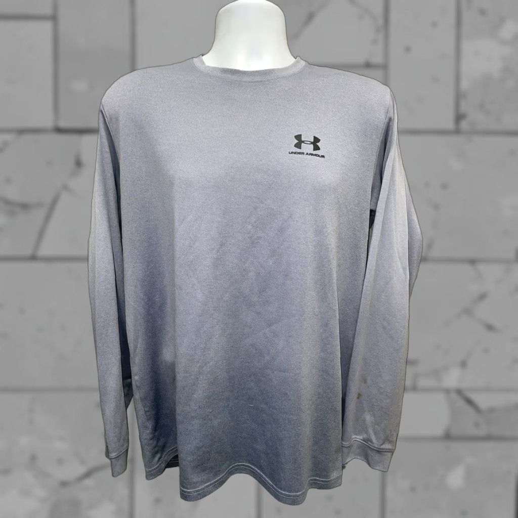 Under Armour VINTAGE Under Armour Mens Long Sleeve Athletic T-Shirt L Gray Activewear Size US L / EU 52-54 / 3 - 1 Thumbnail